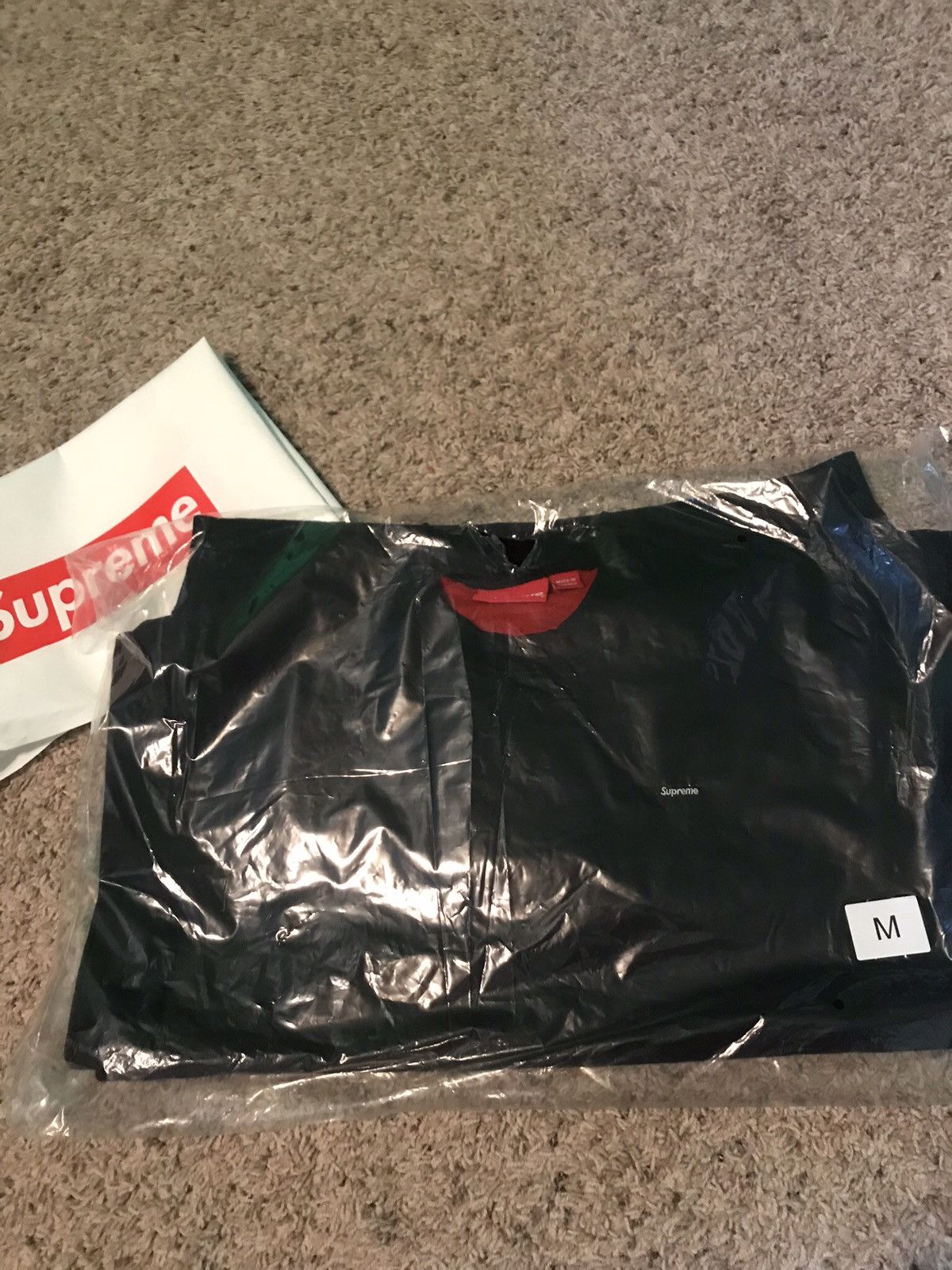 clearance purchase Supreme Contrast Crewneck | www.fcbsudan.com