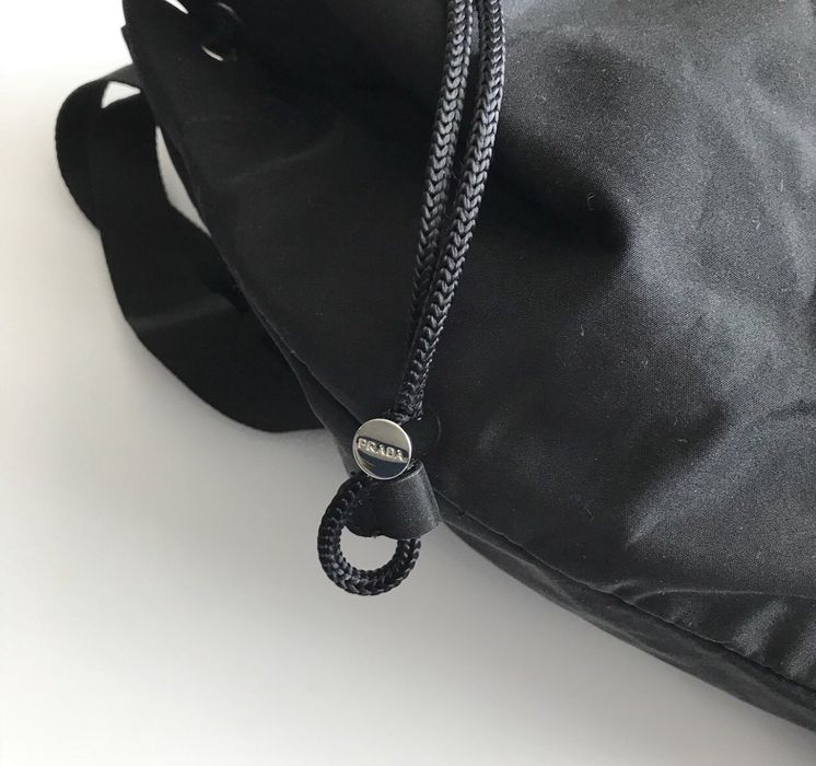 Prada luna rossa outlet extreme drawstring bag