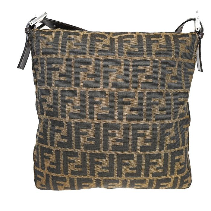 Fendi Fendi Mamma Baguette shoulder | Grailed