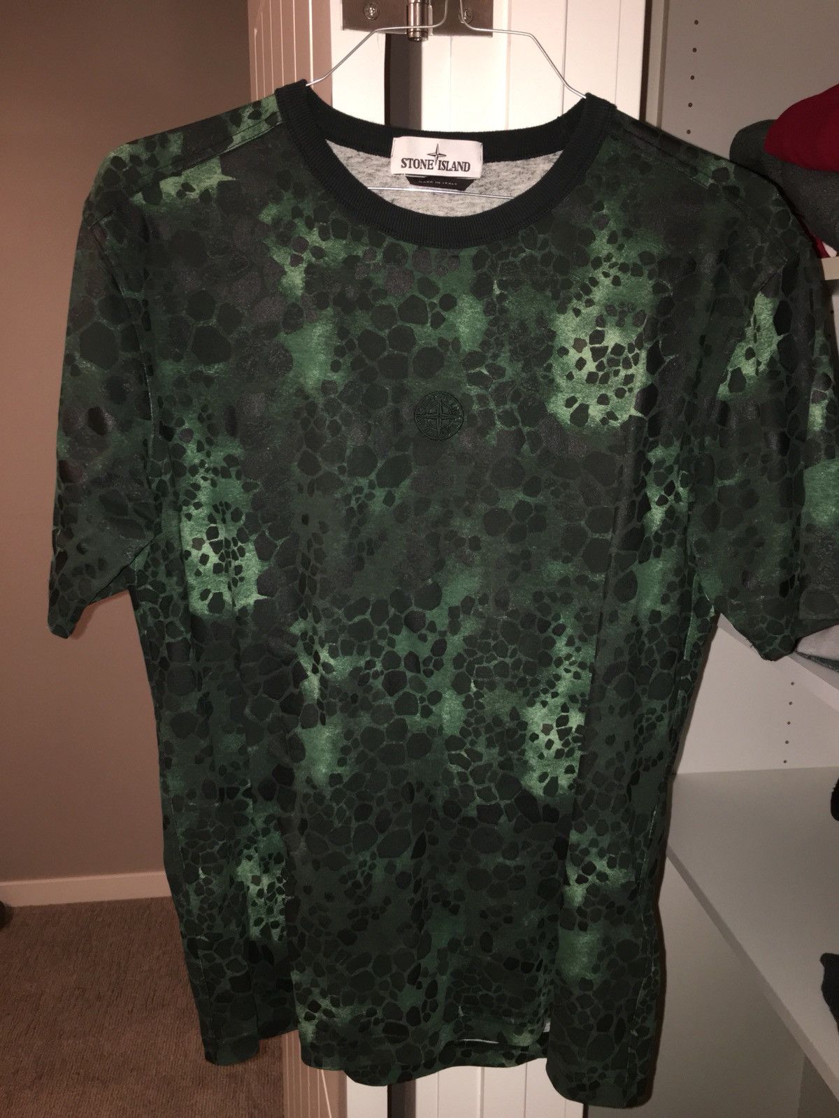 stone island alligator camo t shirt