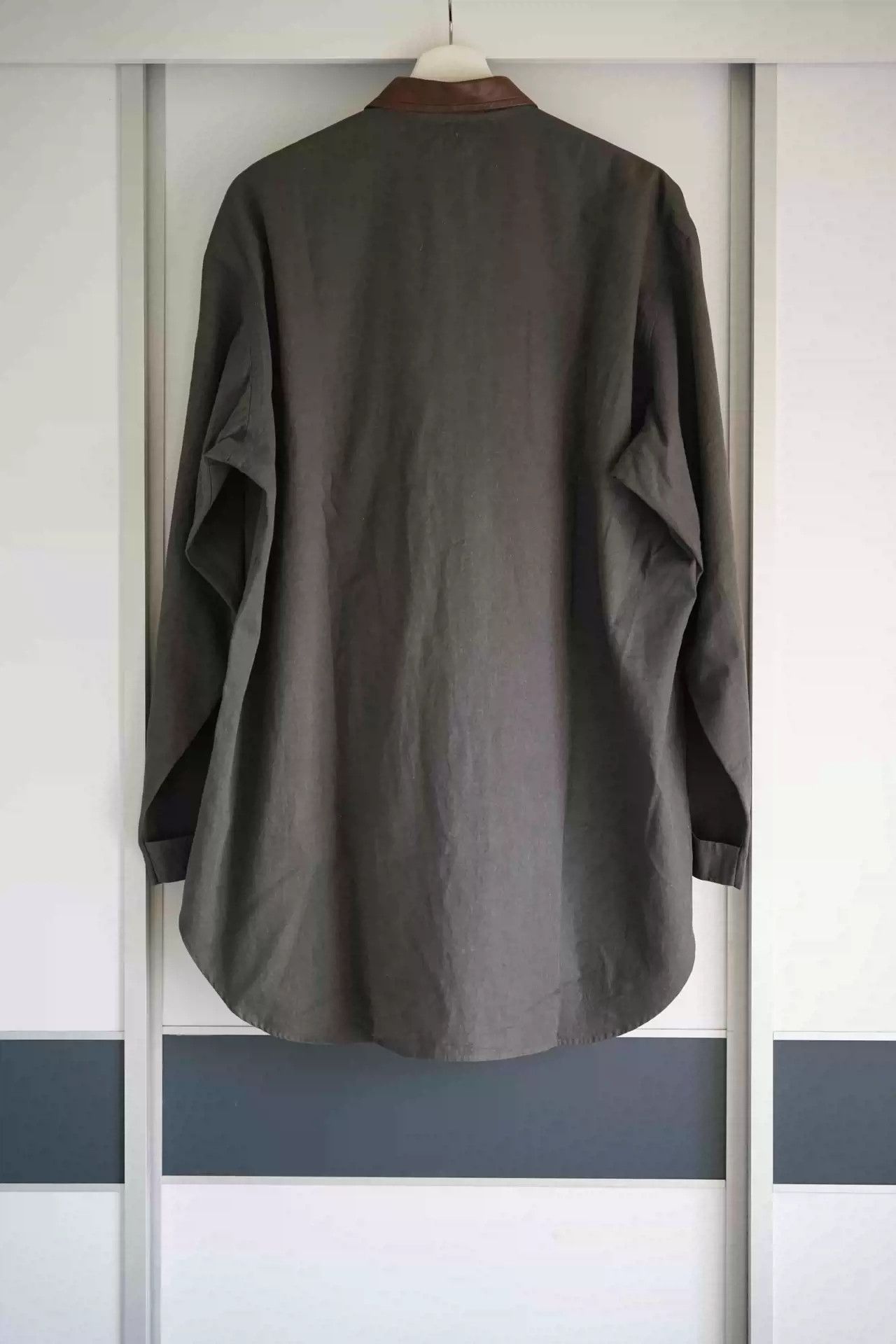 Yohji Yamamoto Yohji Yamamoto 88aw Leather Shirt With Brown Collar Size US M / EU 48-50 / 2 - 2 Thumbnail