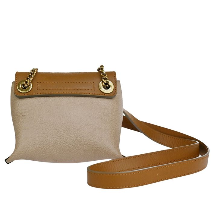Chloe clare online