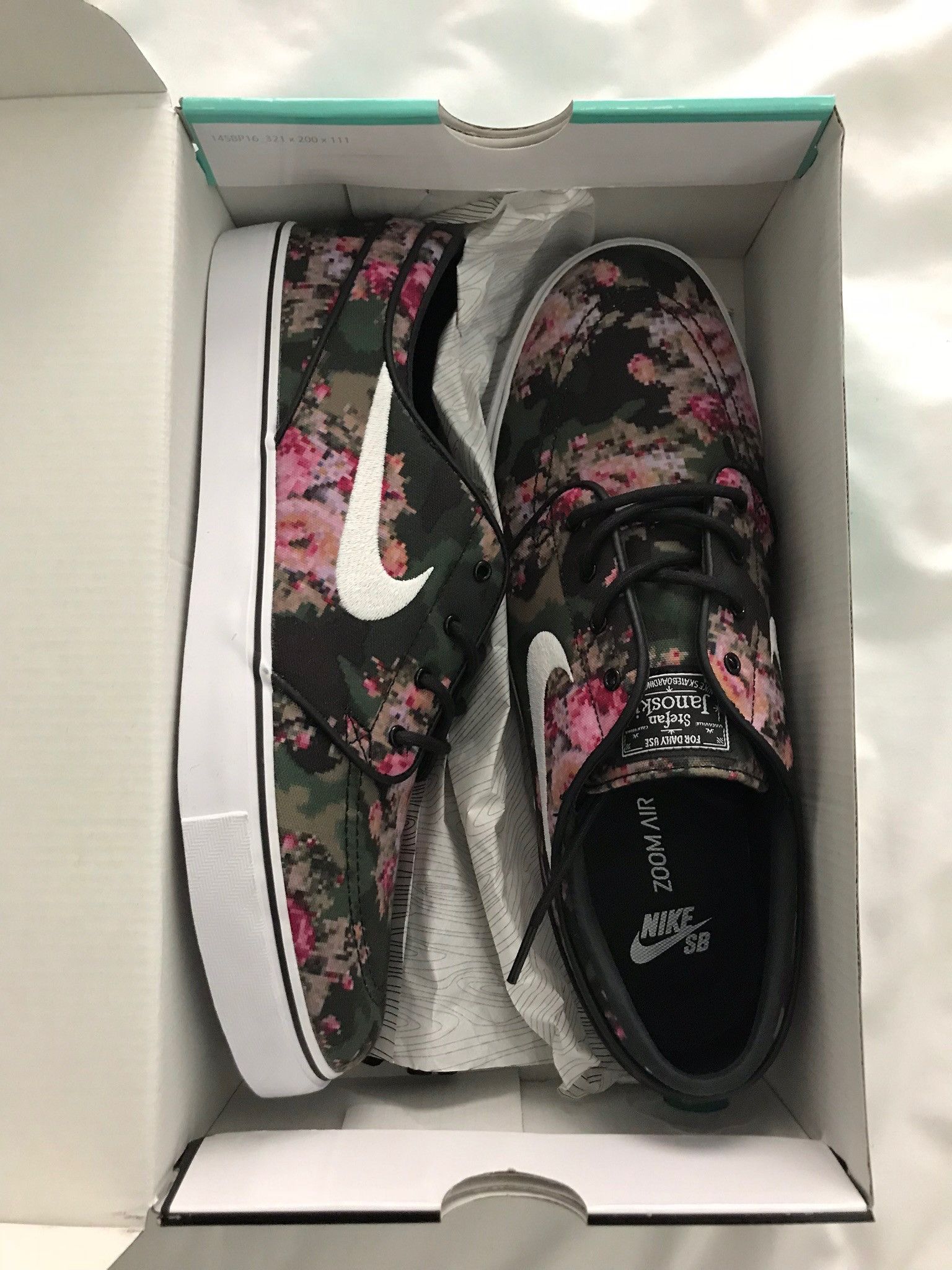 Nike Stefan Janoski Digi Floral Grailed