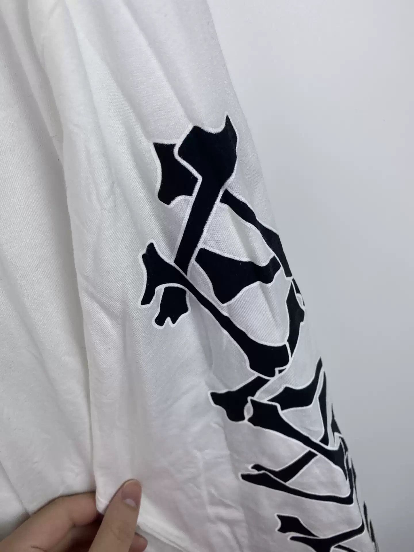 Amiri Amiri New Arm Bone Letter Long Sleeve Size US L / EU 52-54 / 3 - 2 Thumbnail