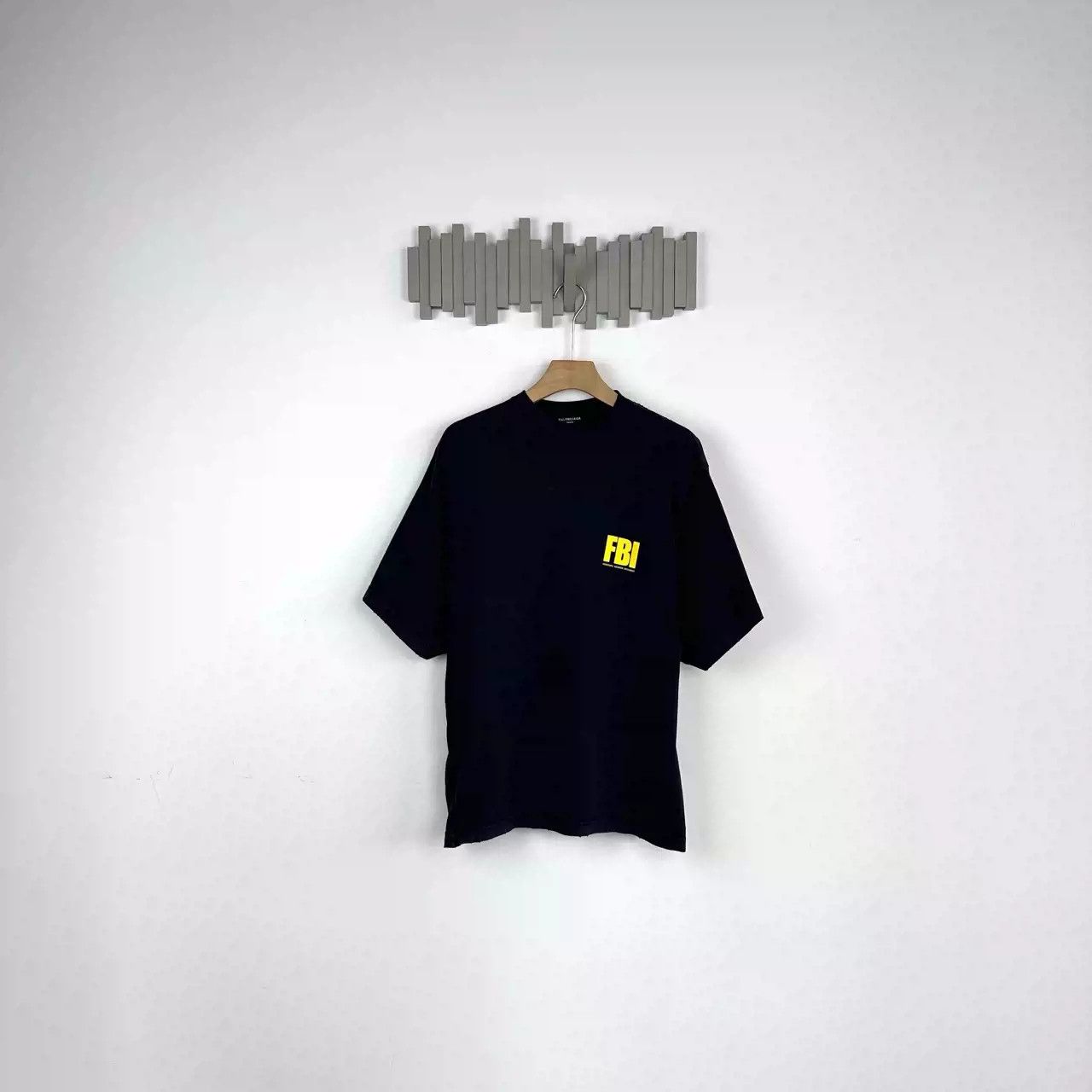 Balenciaga Balenciaga SS22 Printed Logo Crew Neck Short Sleeve T-shirt Size US L / EU 52-54 / 3 - 2 Thumbnail