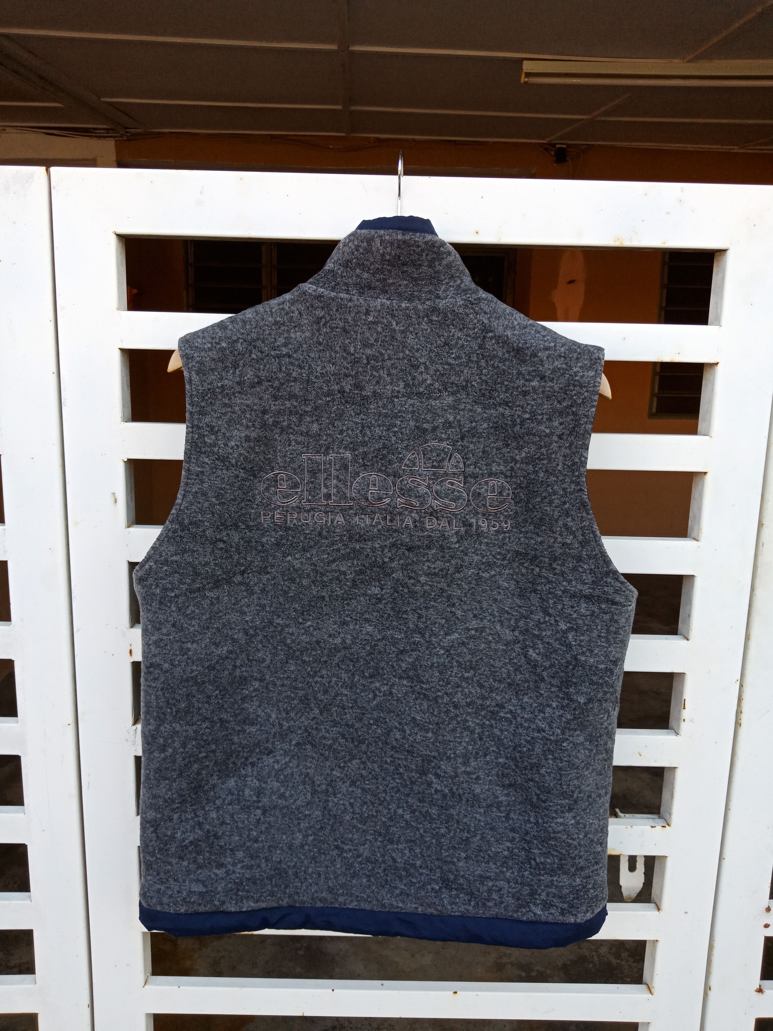 Ellesse Ellesse Street Wear Reversible Sleeveless Jacket Size US M / EU 48-50 / 2 - 1 Thumbnail