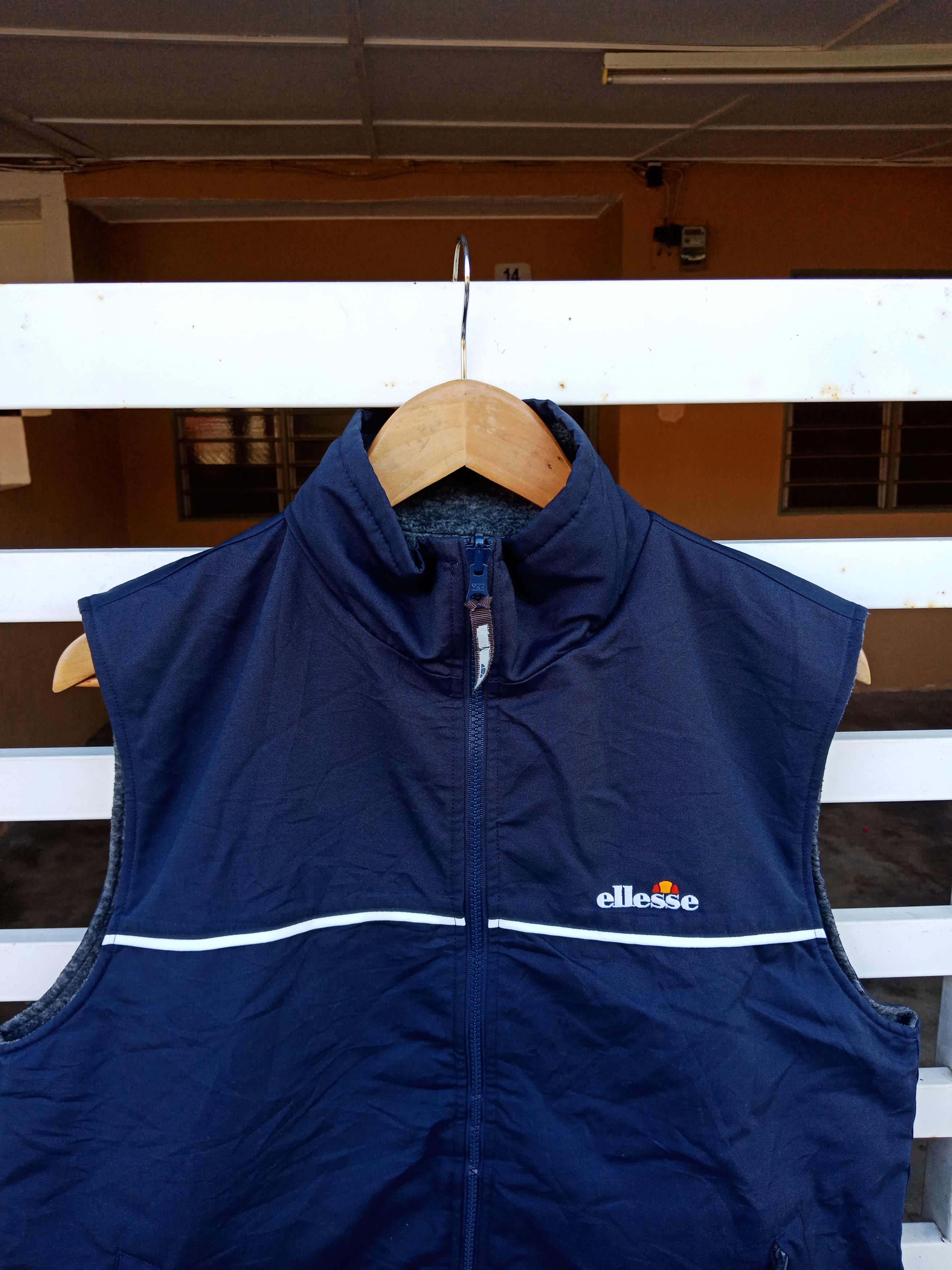 Ellesse Ellesse Street Wear Reversible Sleeveless Jacket Size US M / EU 48-50 / 2 - 9 Thumbnail
