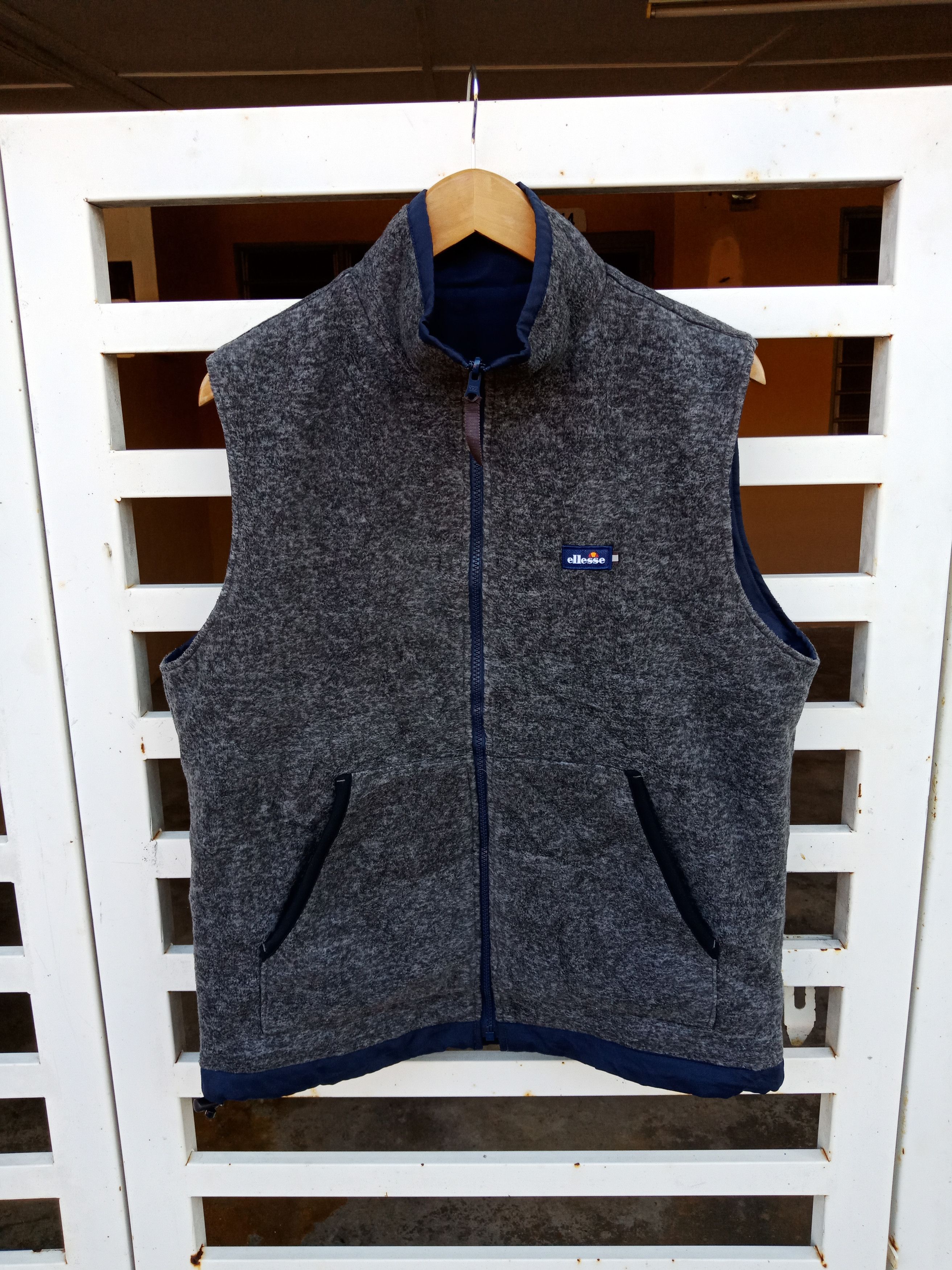 Ellesse Ellesse Street Wear Reversible Sleeveless Jacket Size US M / EU 48-50 / 2 - 2 Thumbnail
