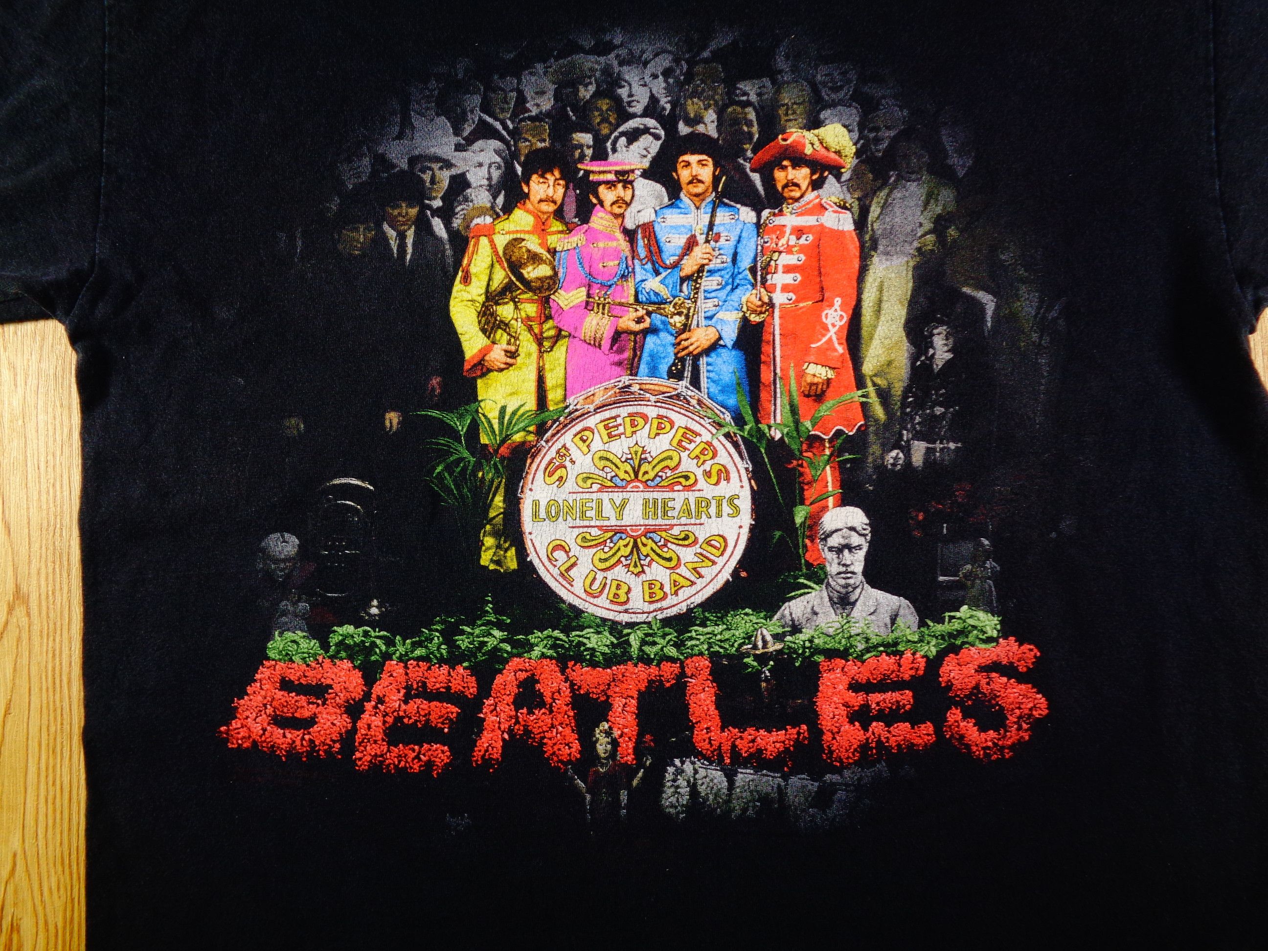 90sヴィンテージ BEATLES Sgt Peppers バンドTシャツ L Vintage 90s The Beatles Sgt Peppers Lonely Hearts Club Band
