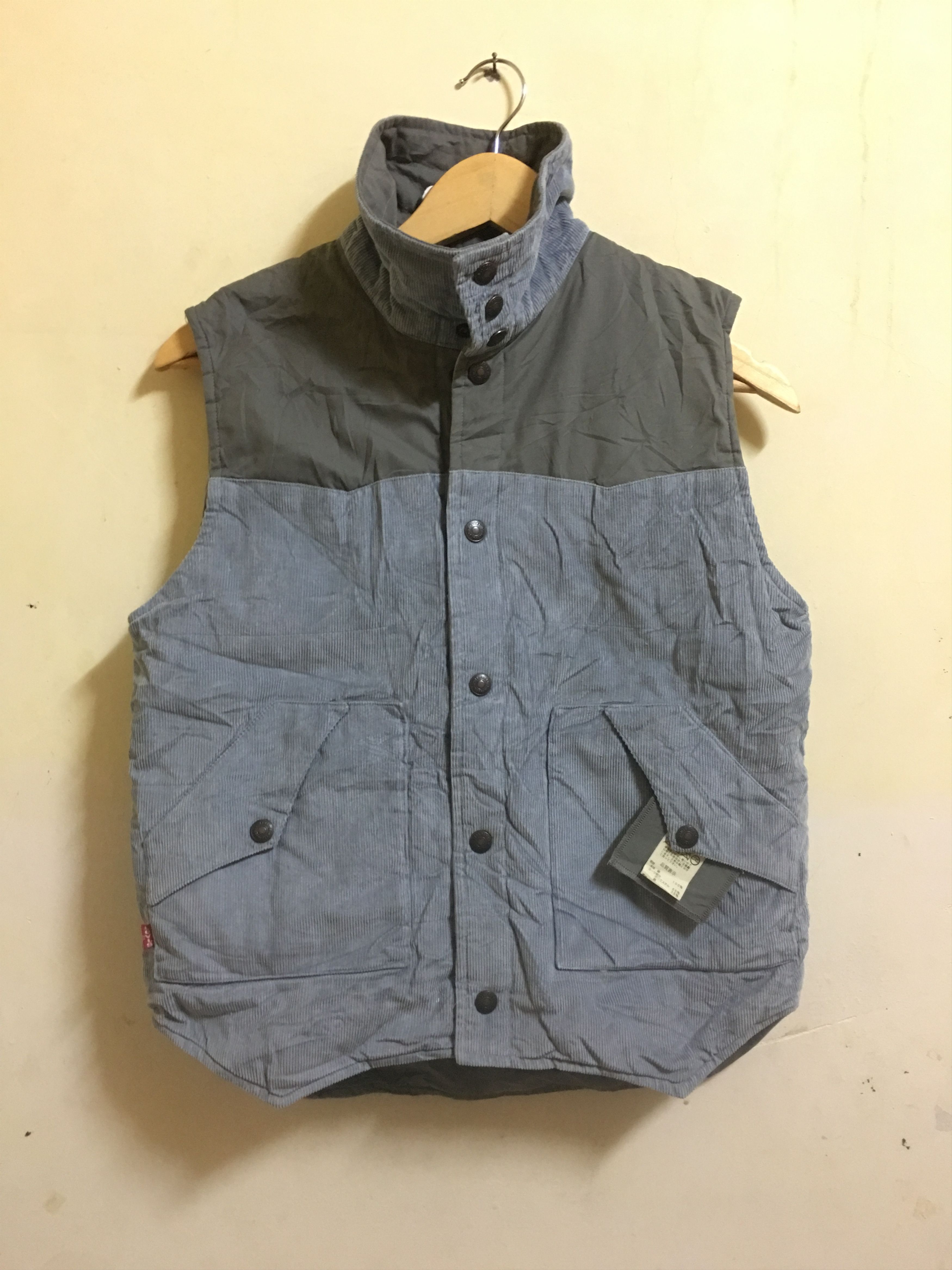 Levi's Vintage Levis Red Tab Corduroy Vest Nice Design Size US M / EU 48-50 / 2 - 2 Thumbnail