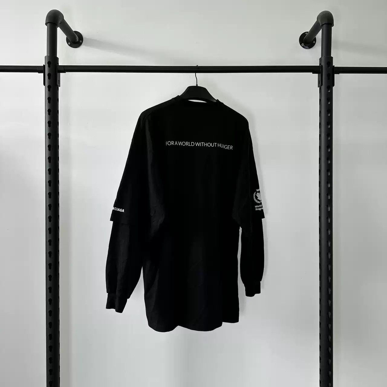 Balenciaga Balenciaga FW22 Second Generation WFP Co-branded Two Long-sleeved T-shirts Size US M / EU 48-50 / 2 - 2 Thumbnail