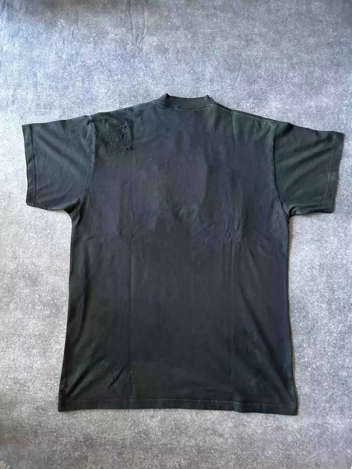 Balenciaga Balenciaga Manchester United Show the latest 23SS mud dyed old black Manchester United Velcro Destruction Short Sleeve Size US S / EU 44-46 / 1 - 2 Thumbnail