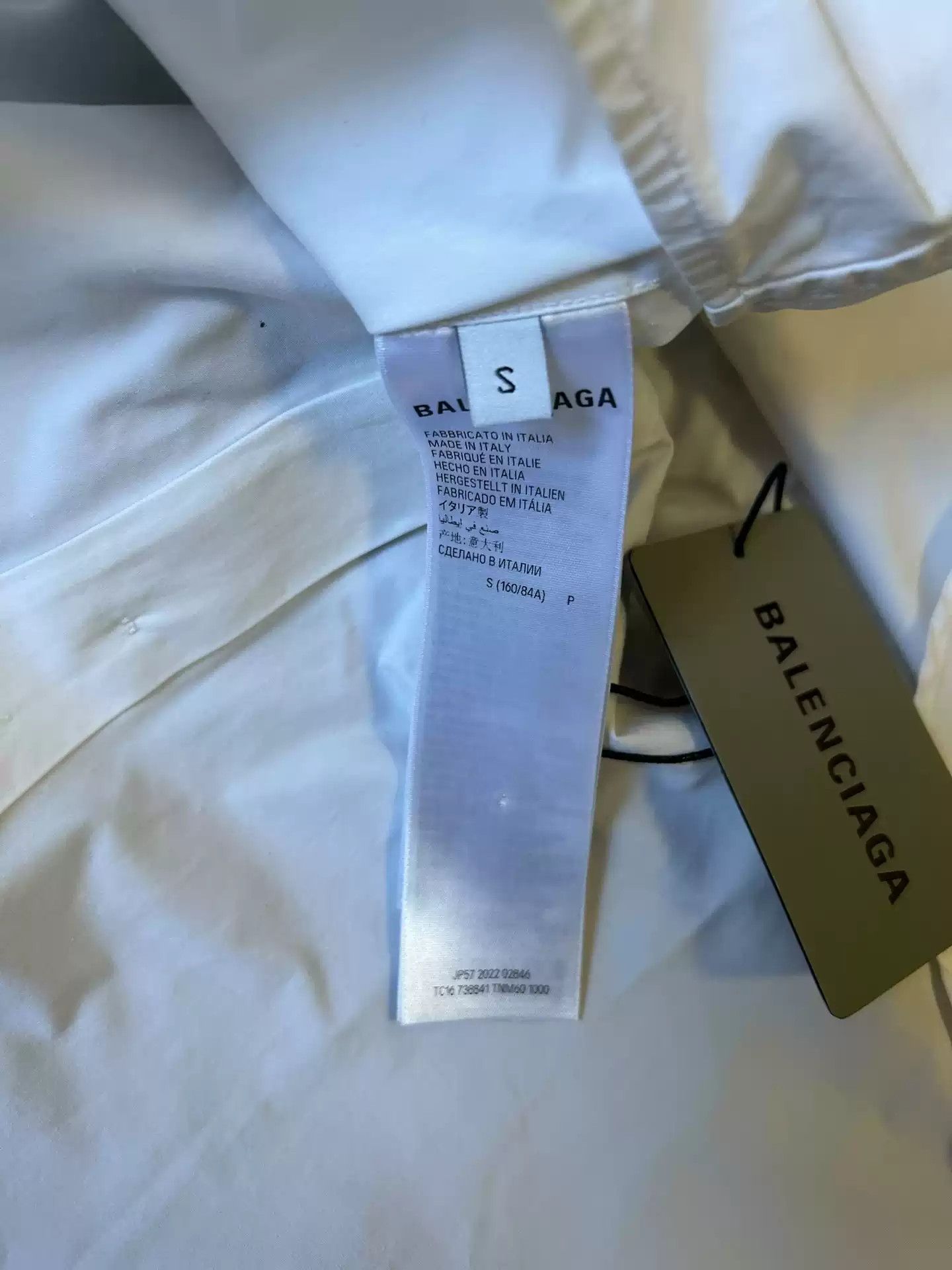 Balenciaga Balenciaga 23ss Black And White Color Contrast Explosive Embroidered Bat Shoulder Long Sleeve Shirt Size US S / EU 44-46 / 1 - 4 Thumbnail
