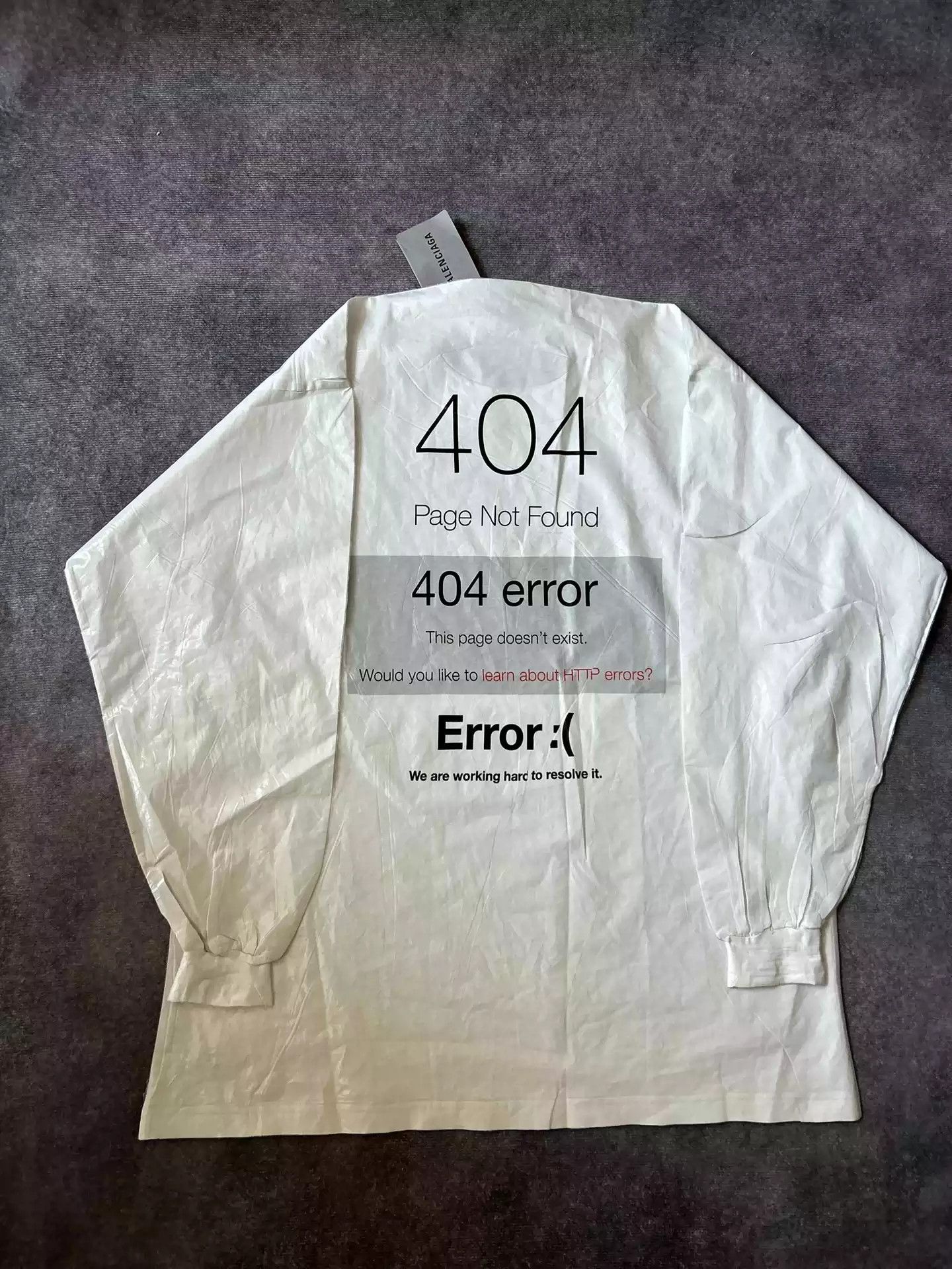 【完売】  Balenciaga Balenciaga Show 404 Error Loading Plastic Long トップス