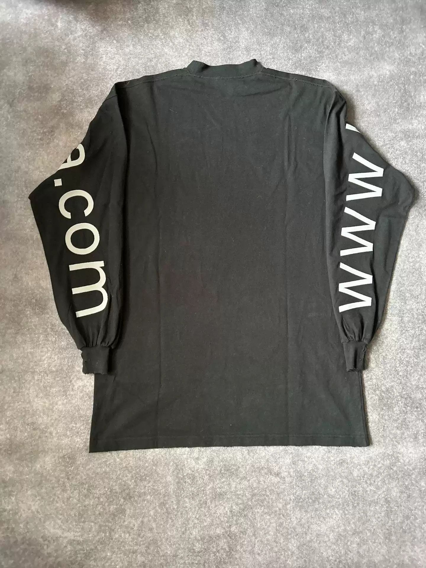 Balenciaga Balenciaga Letter Long Sleeve Crew Neck Loose Black Water Wash Damage Size US S / EU 44-46 / 1 - 2 Thumbnail