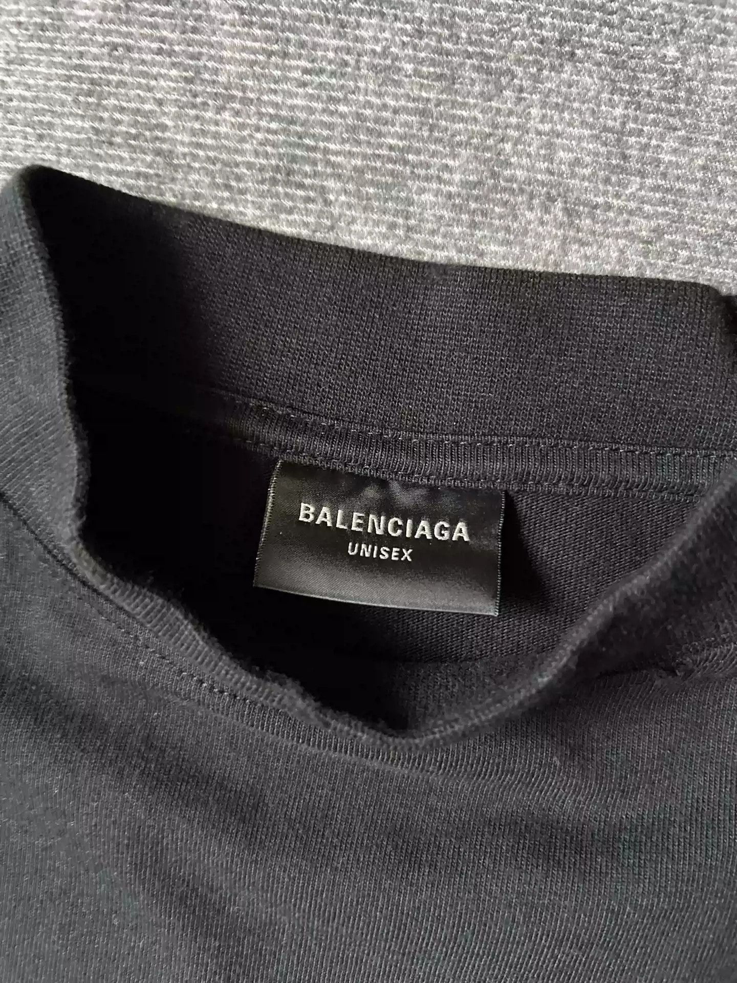 Balenciaga Balenciaga Letter Long Sleeve Crew Neck Loose Black Water Wash Damage Size US S / EU 44-46 / 1 - 3 Thumbnail