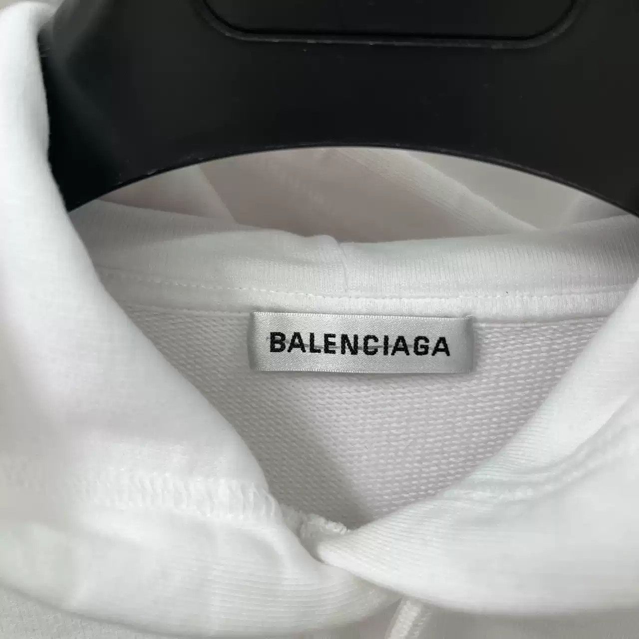 Balenciaga Balenciaga White Lock Print Logo Hoodie Size US M / EU 48-50 / 2 - 2 Thumbnail
