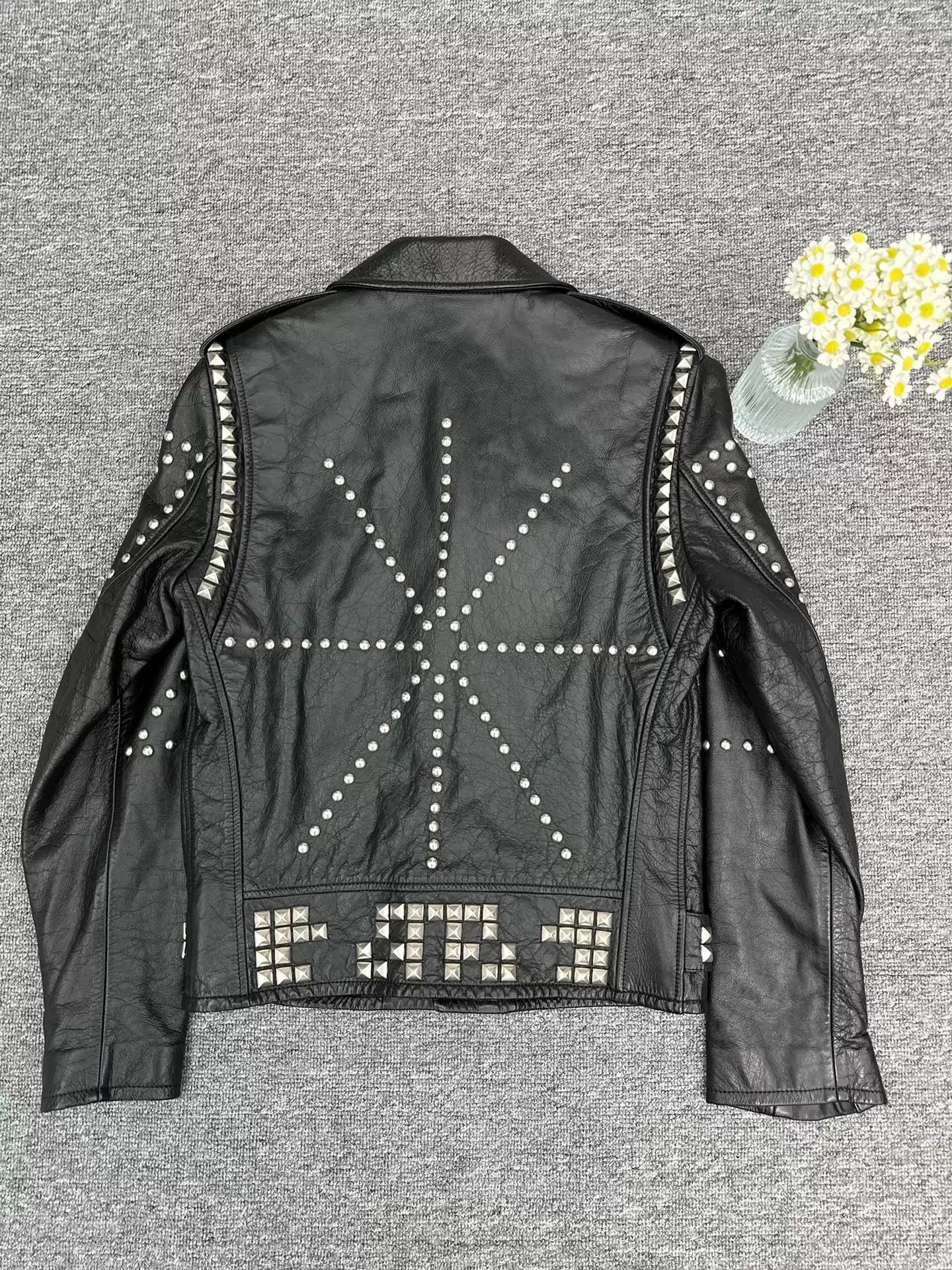Saint Laurent Paris Saint laurent slp 16fw makes cowhide leather for old riveted locomotives. Size US M / EU 48-50 / 2 - 2 Thumbnail