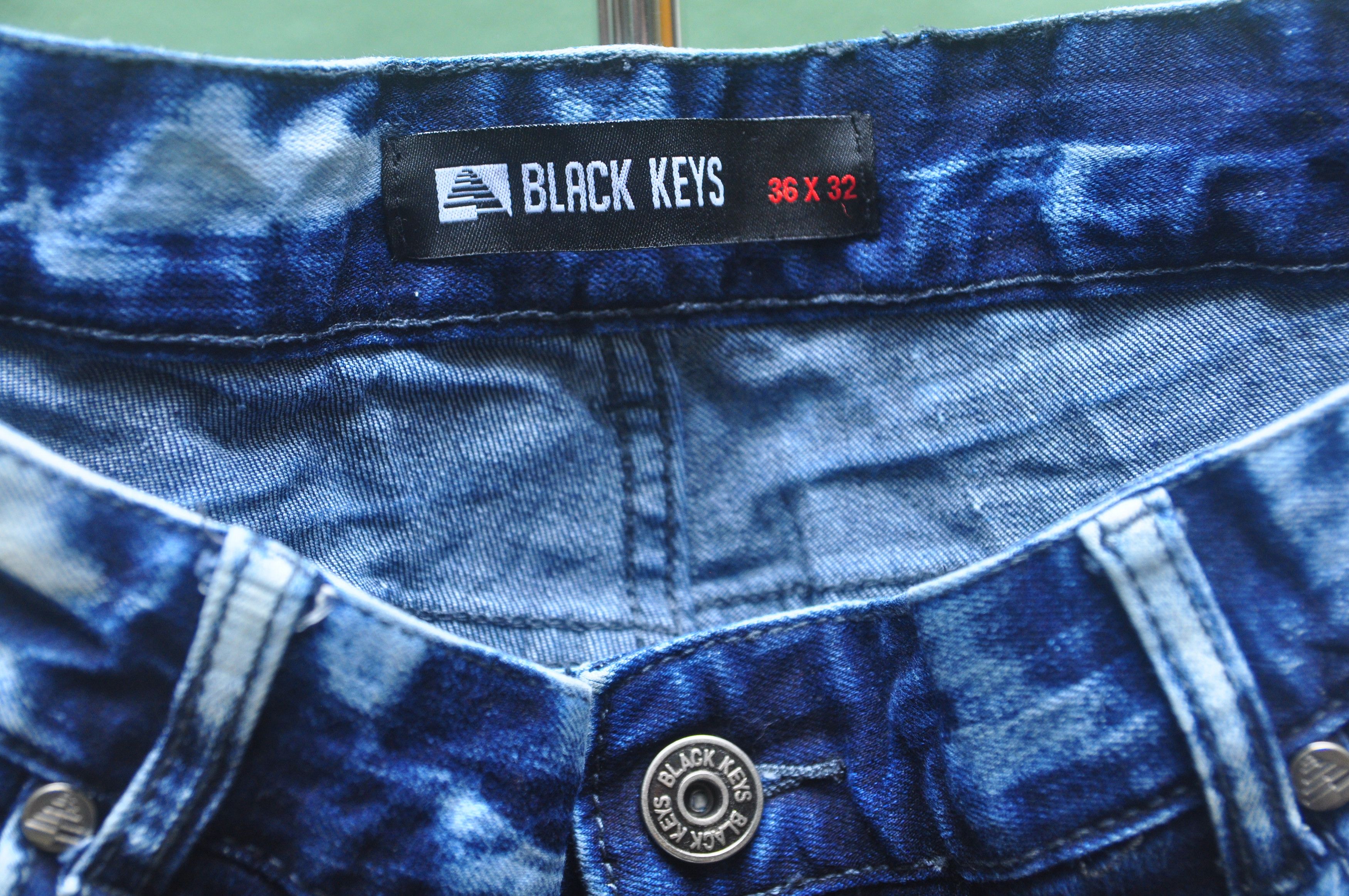 Japanese Brand Distressed Denim Jeans Size US 39 - 4 Thumbnail