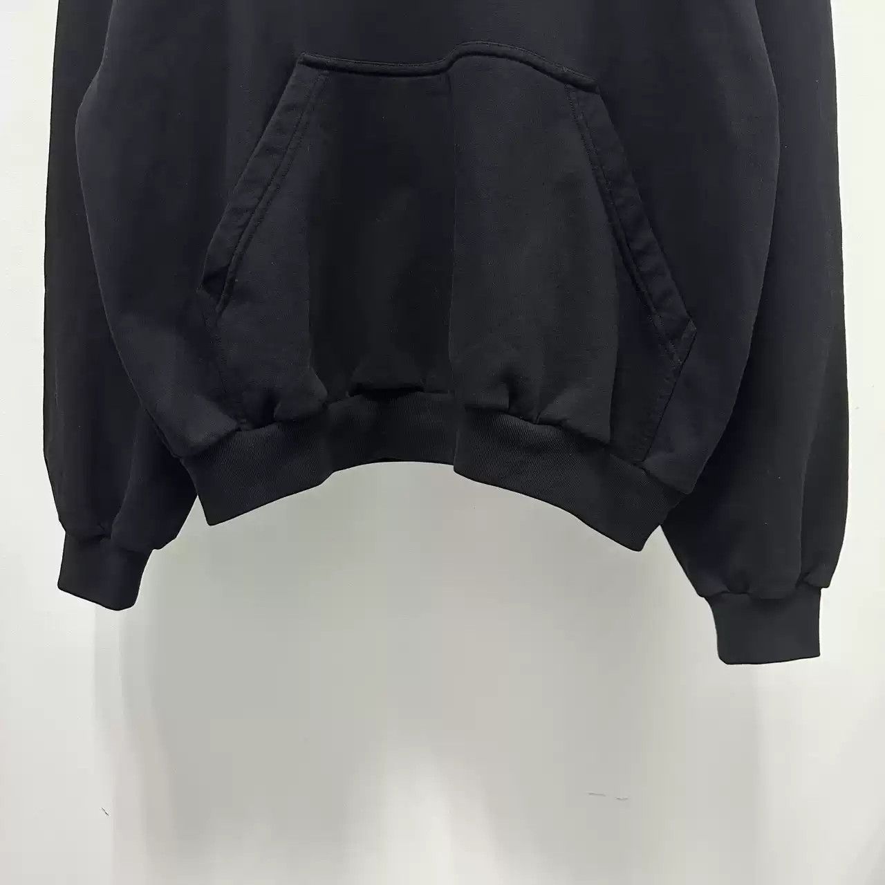 Balenciaga Balenciaga FW23 BACK FLIP ROUND Embroidered Logo Hoodie Size US M / EU 48-50 / 2 - 4 Thumbnail