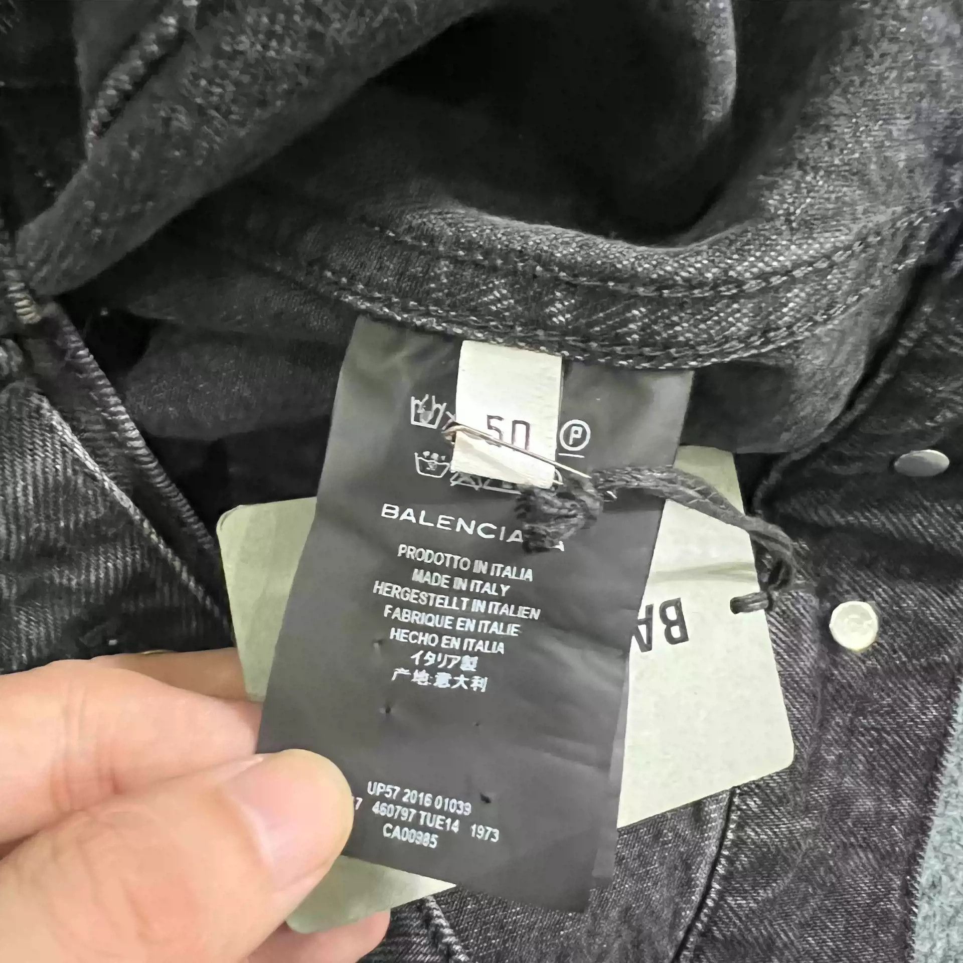 Balenciaga Balenciaga Show Denim Jacket Size US M / EU 48-50 / 2 - 5 Thumbnail
