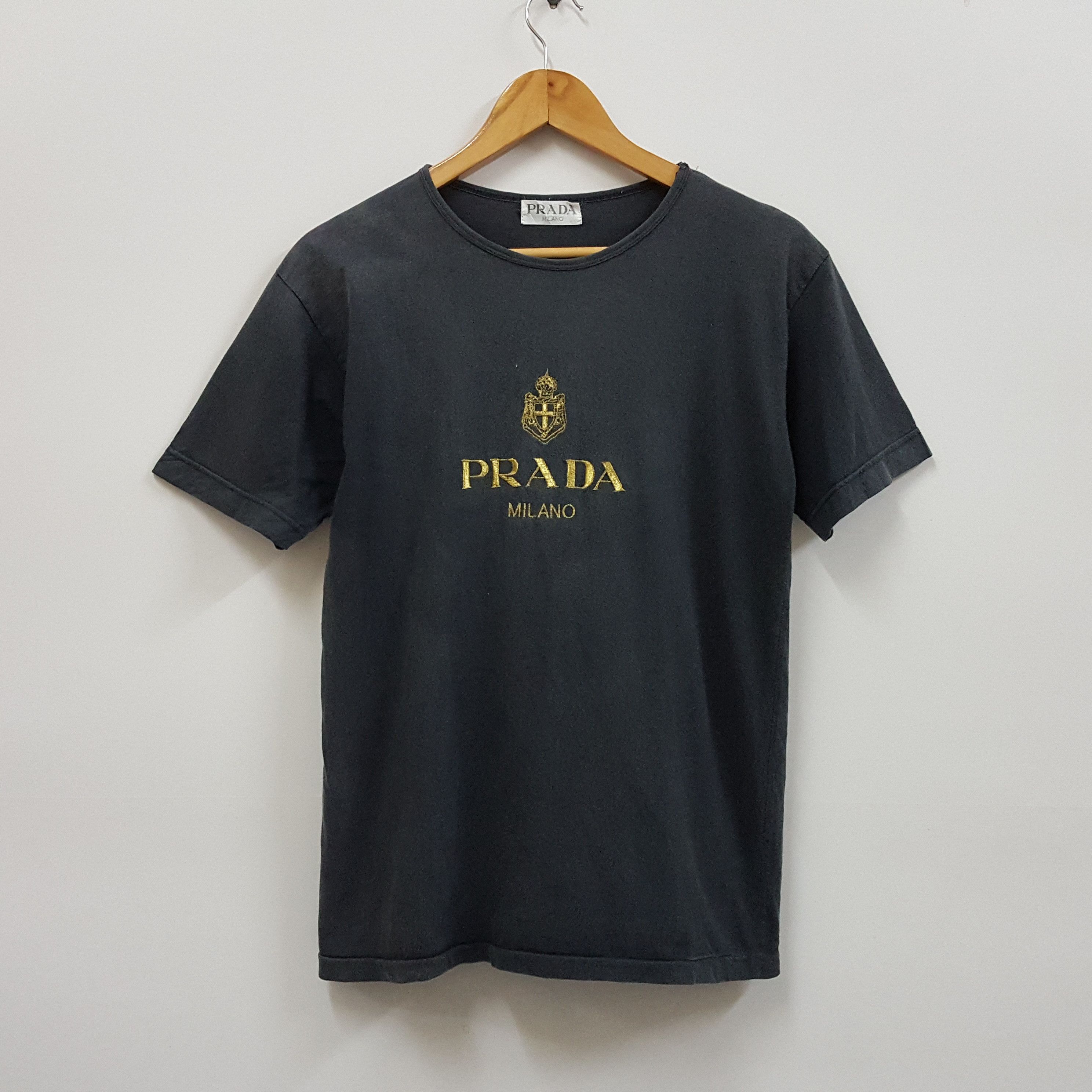 Prada Vintage PRADA MILANO big logo design t-shirt | Grailed