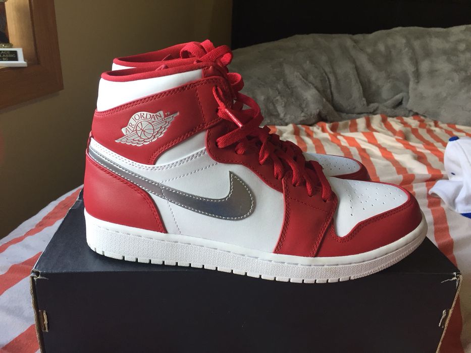 Aj 1 hot sale silver medal