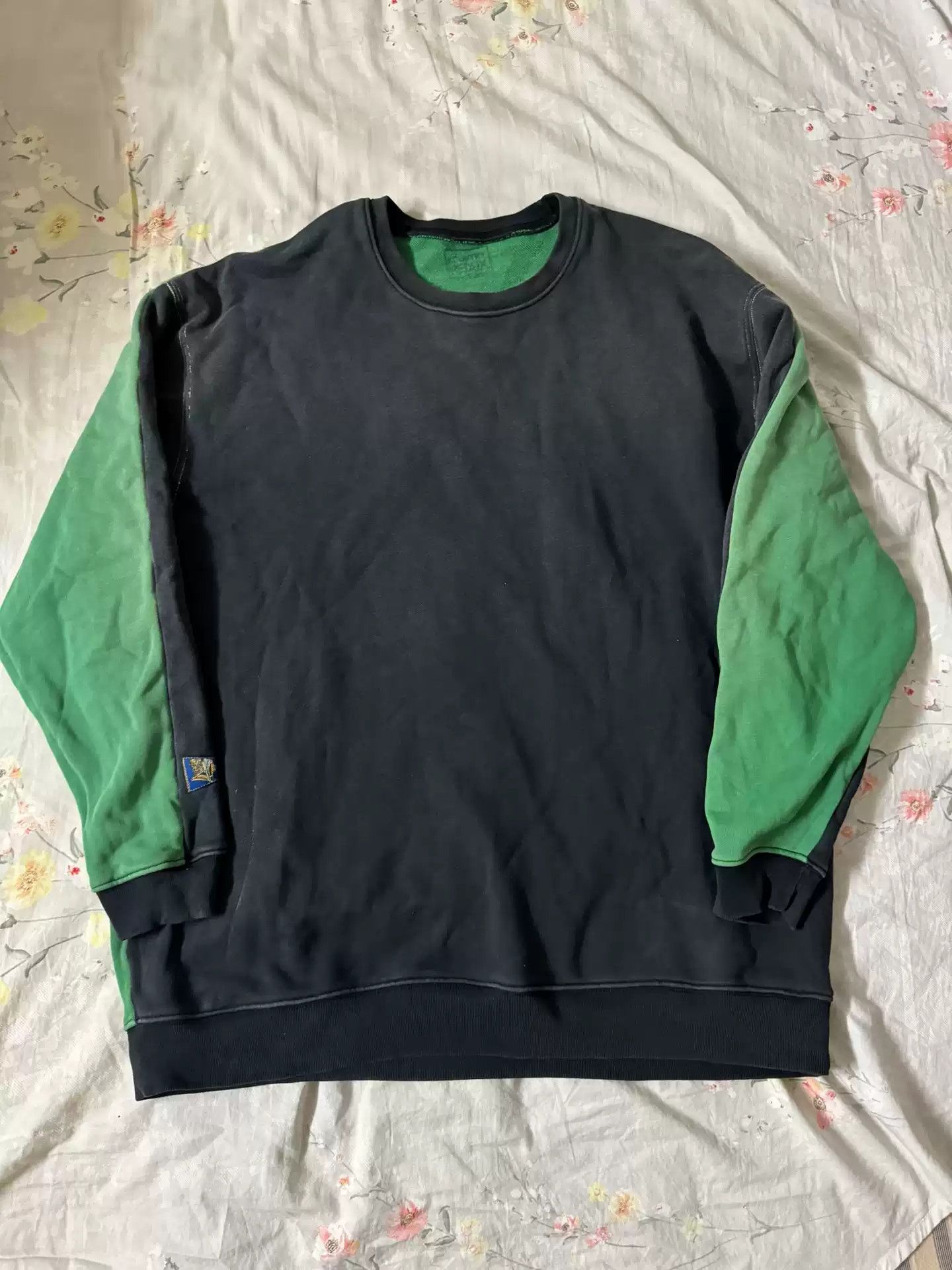 Kapital 21aw washed to make old skeleton sweater.