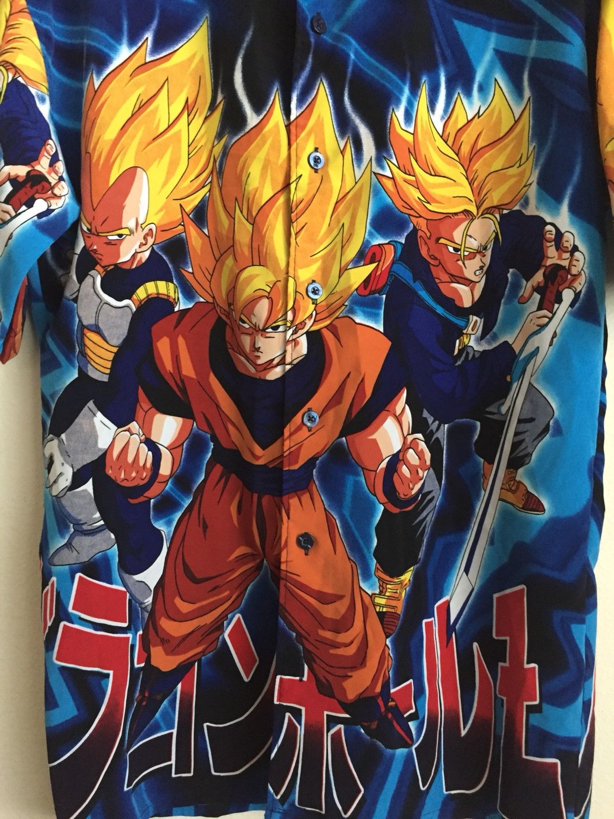 VTG Japanese 2001 Goku cheapest Dragon Ball Z Graphic Tee RARE Super Saiyan ANIME Size L