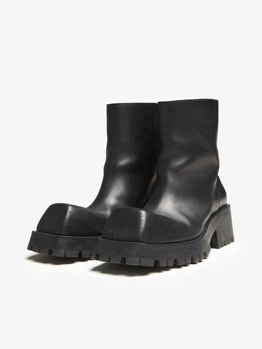 Balenciaga Black Trooper Leather Boots | Grailed