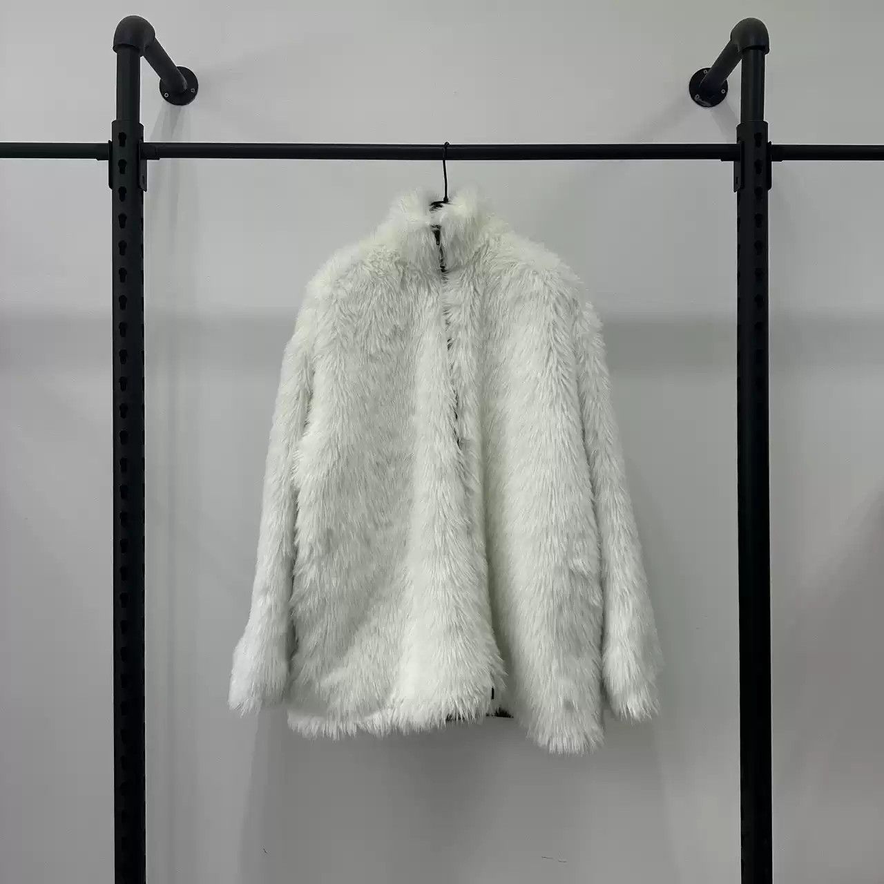 Balenciaga Balenciaga FW22 Snowstorm Show Bitcoin Graffiti Imitation Fur Coat Size US XXS / EU 40 - 2 Thumbnail