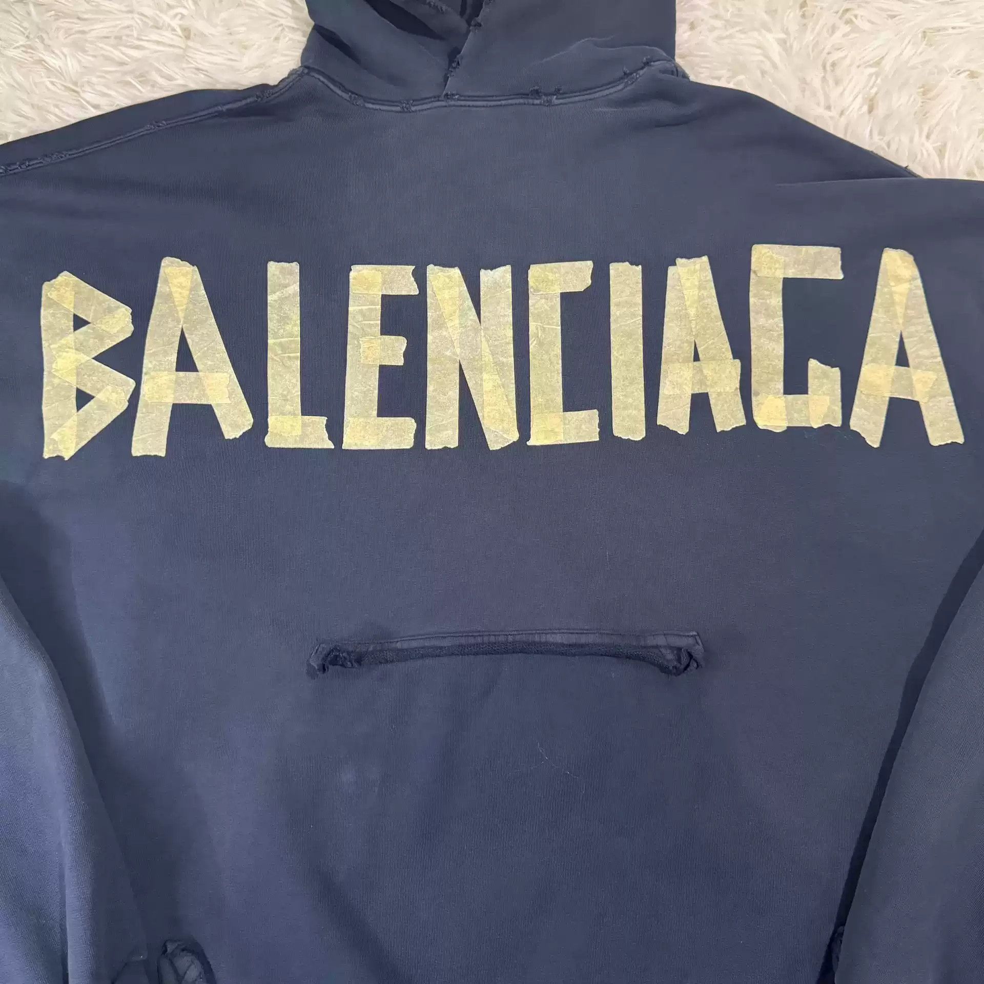 Balenciaga BALENCIAGA Tape Hoodie Size US XXS / EU 40 - 5 Thumbnail