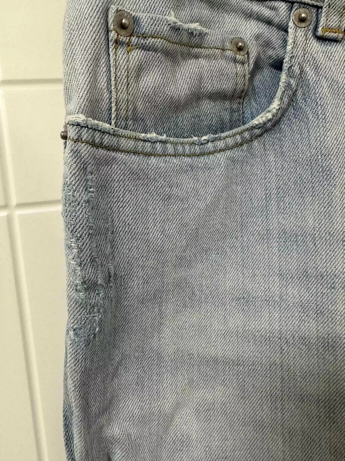 Helmut Lang Helmut lang himself is looking to destroy boutique jeans Size US 36 / EU 52 - 7 Thumbnail