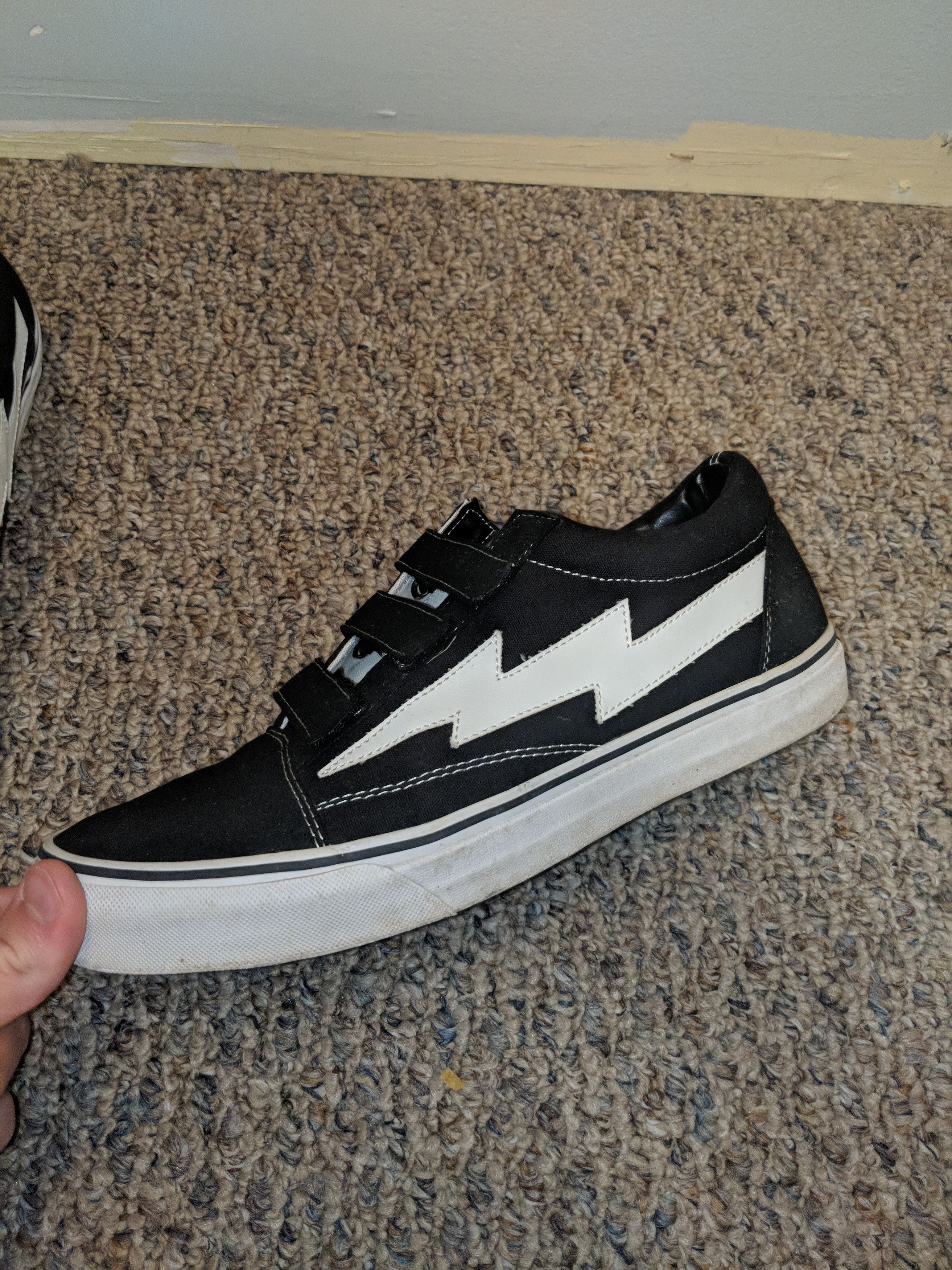 Revenge x storm straps black