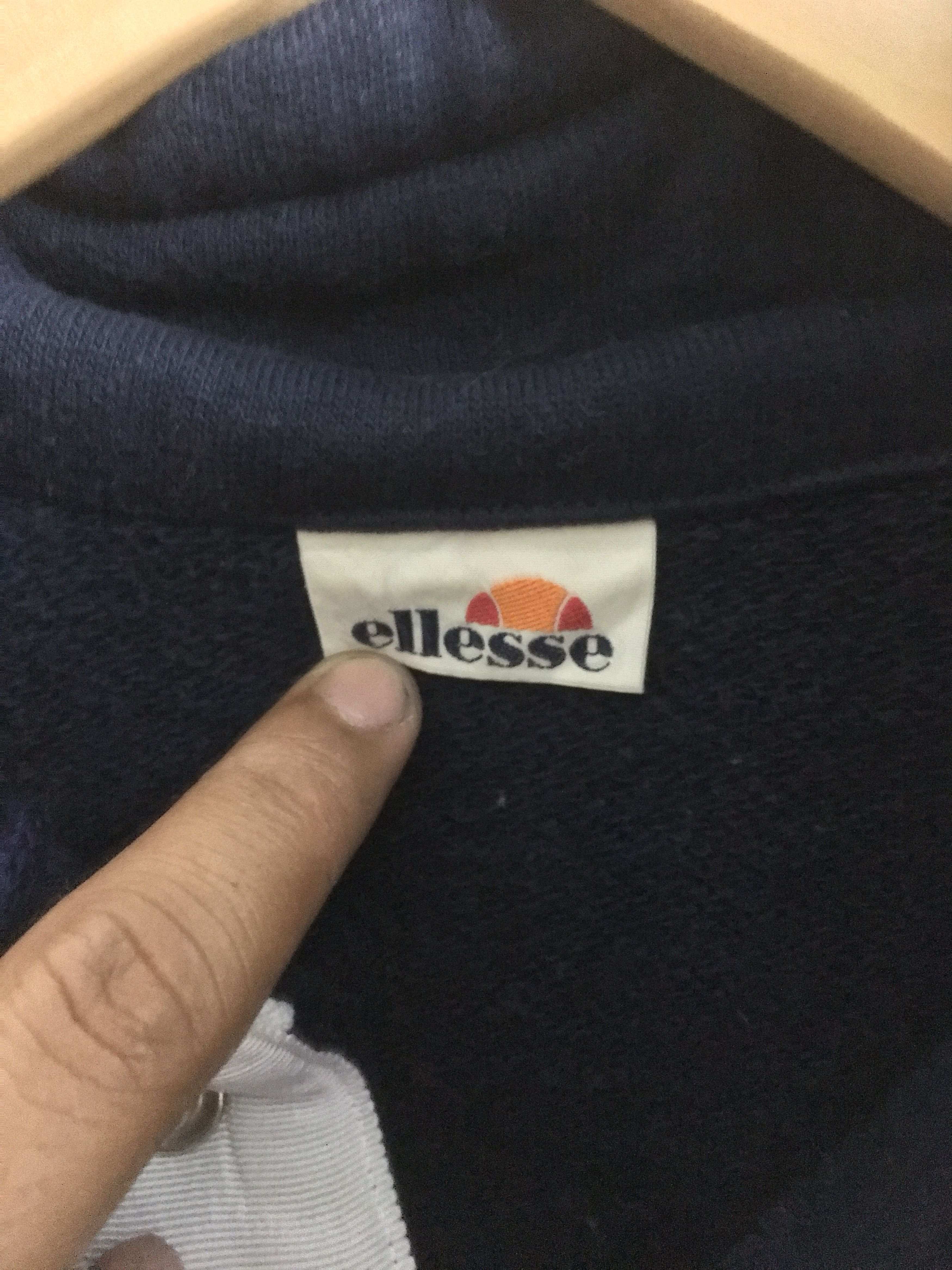 Ellesse × Vintage Vintage Ellesse Sweatshirt Spell out Armpit 19"x 25" Size US M / EU 48-50 / 2 - 9 Thumbnail