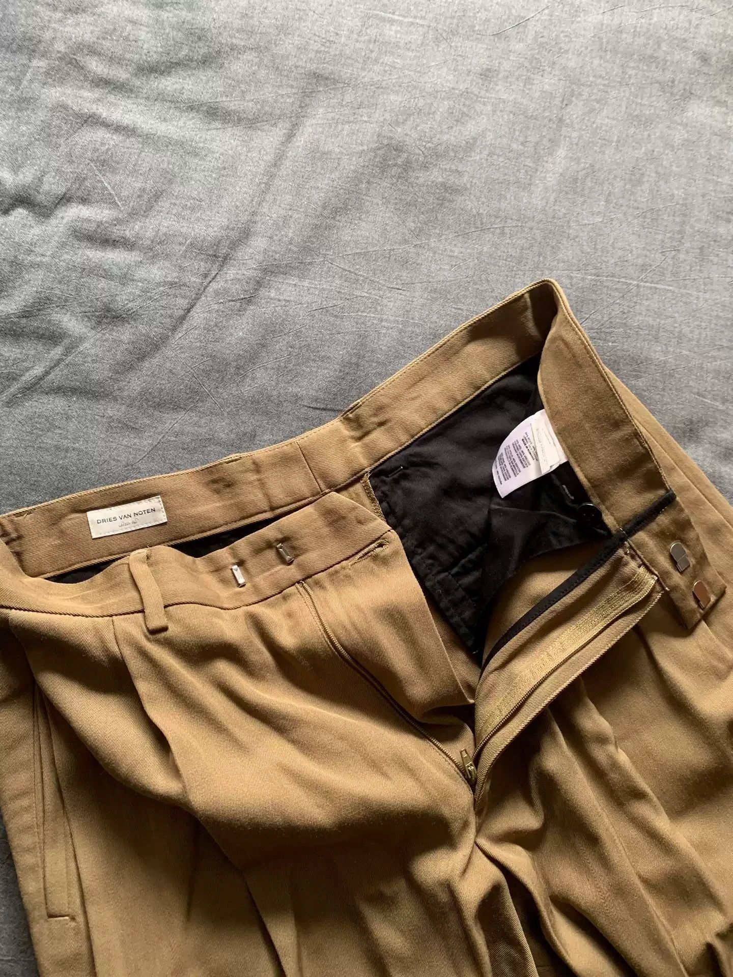 Driesvannoten wool blended pleated trousers