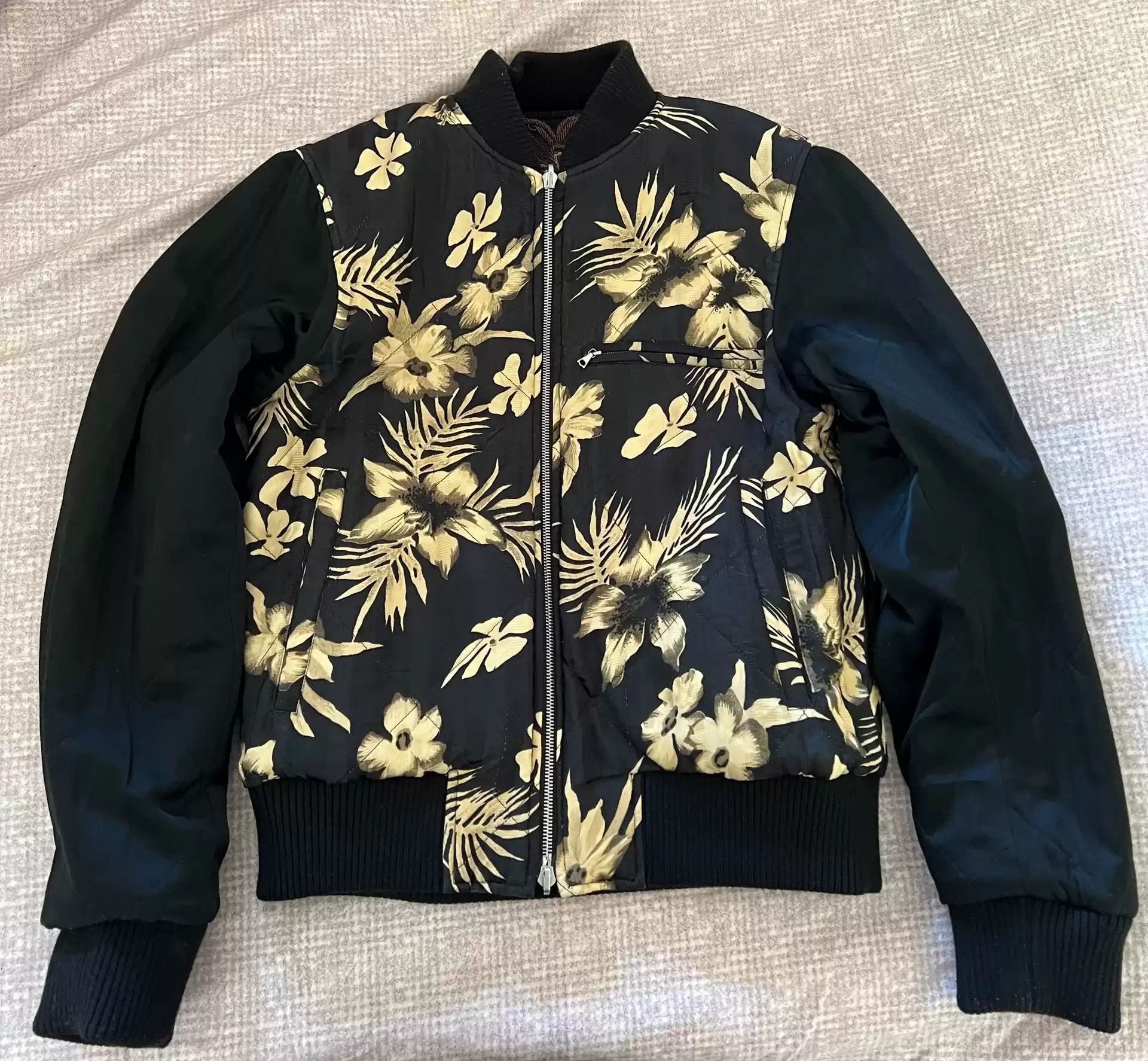 Dries Van Noten dries van noten 17awFlower embroidered bomber jacket Size US M / EU 48-50 / 2 - 3 Thumbnail