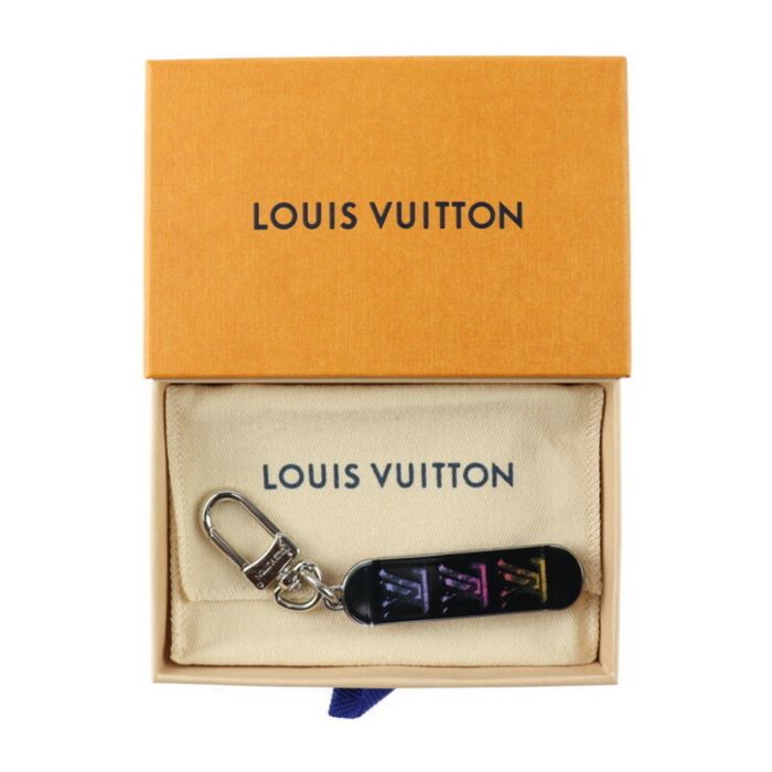 LOUIS VUITTON ビジュー サック・スケートボード MP3269 - 財布・雑貨