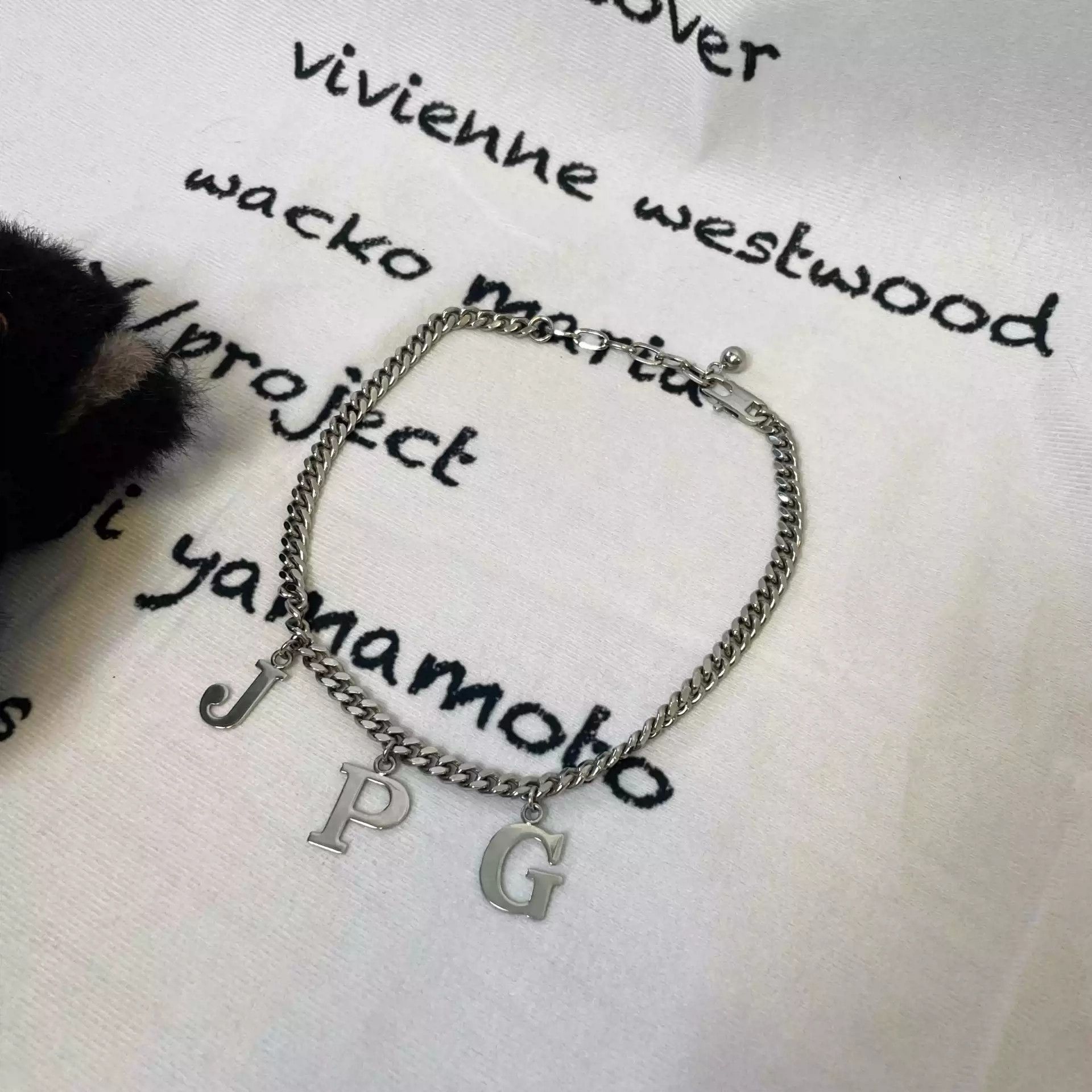 Jean Paul Gaultier John Paul Gaultier Limited Letter Chain Size ONE SIZE - 6 Thumbnail