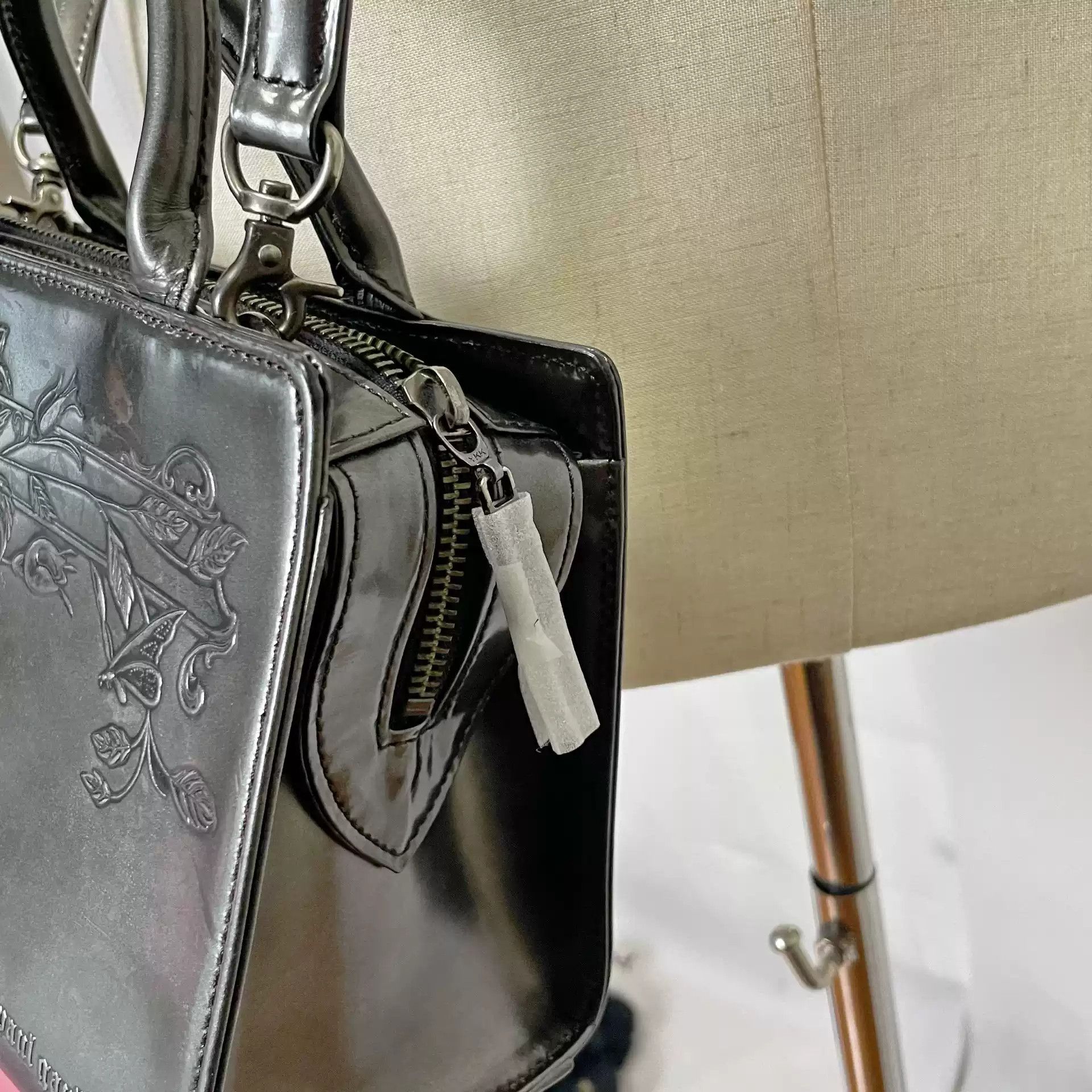 Jean Paul Gaultier John Paul Goultier Gold Gun Print Silver Square Bag Size ONE SIZE - 4 Thumbnail
