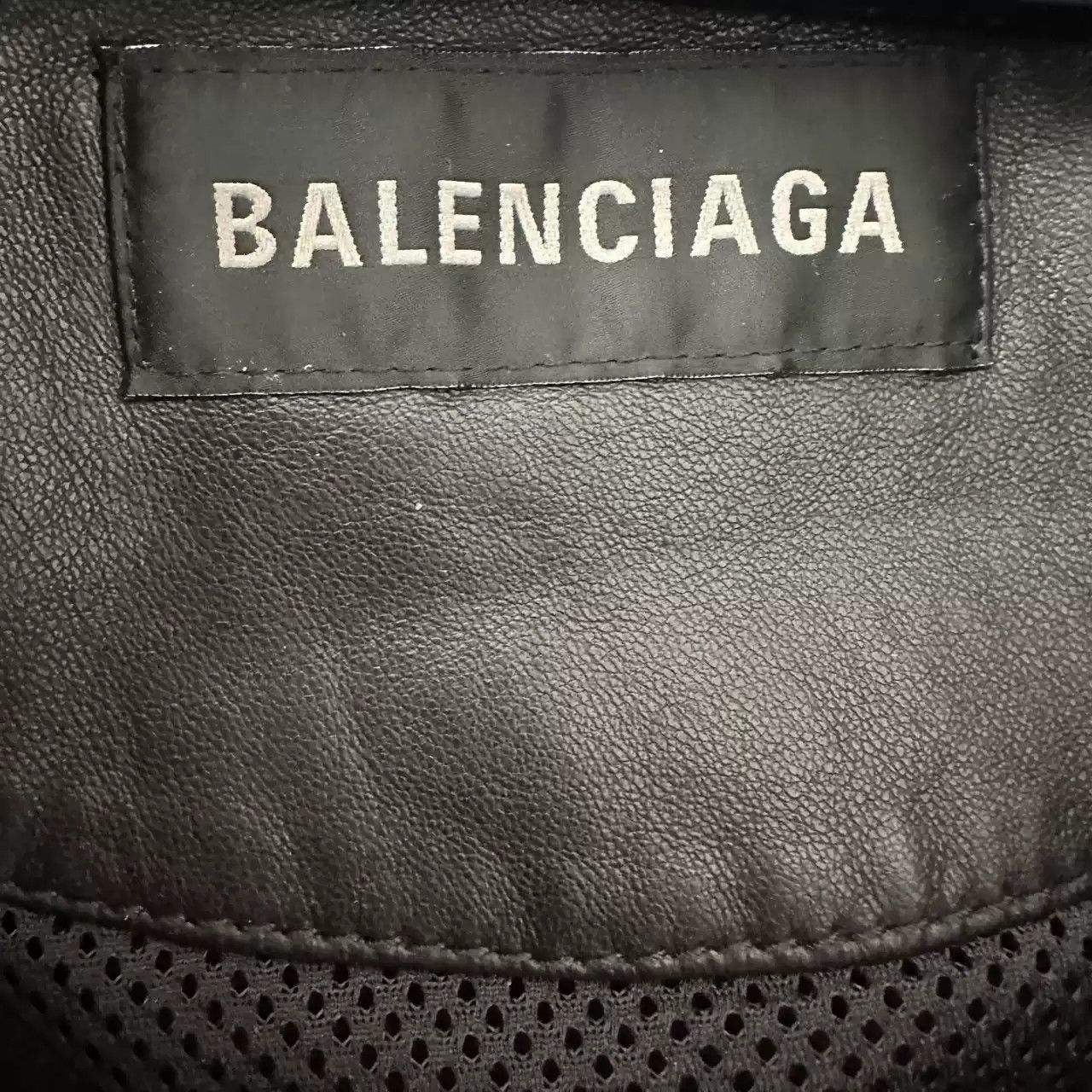 Balenciaga Balenciaga SS23 3B SPORTS ICON Embroidered Logo Block Color Hooded Leather jacket Size US M / EU 48-50 / 2 - 8 Thumbnail