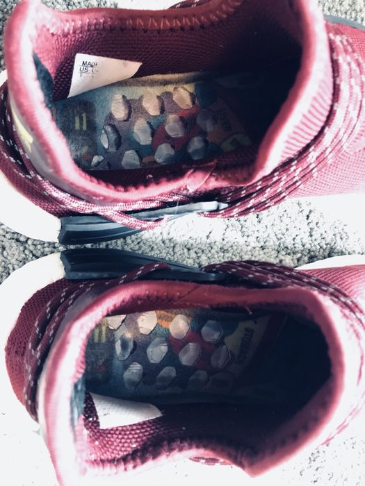 Adidas nmd pharrell hu friends and family on sale burgundy