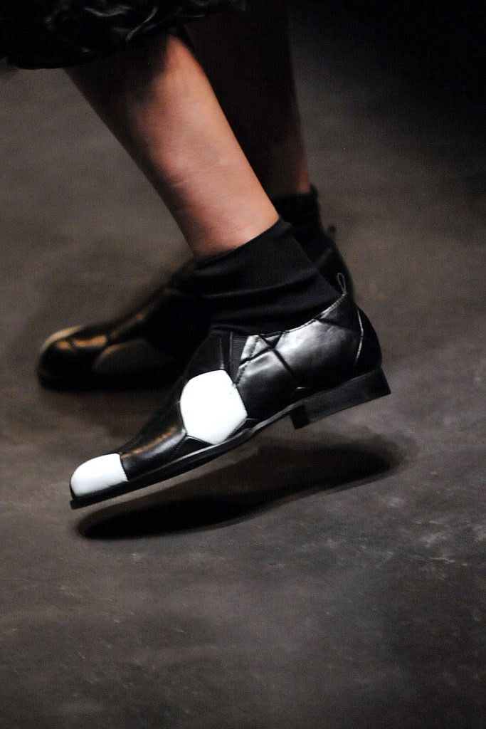 格安saleスタ des Comme Garcons Grailed | Shoes Ball Soccer 靴