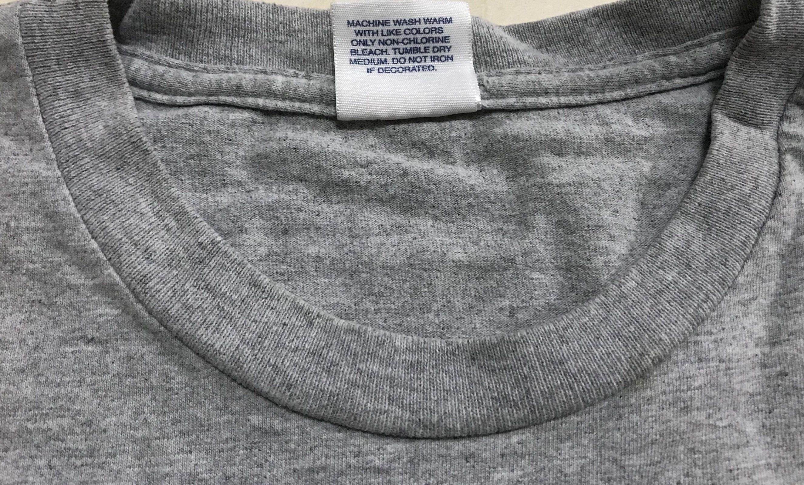 Supreme used supreme curtis mayfield Tee size L Size US L / EU 52-54 / 3 - 3 Thumbnail