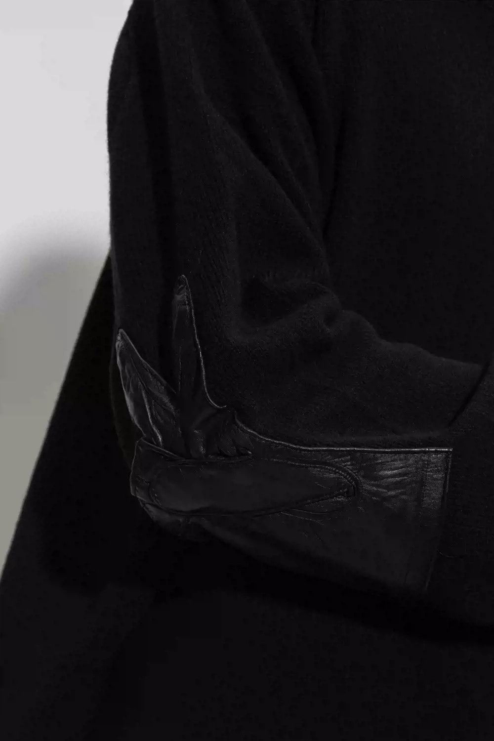 Raf Simons Raf simons gloves scissors hand leather turtle neck Size US S / EU 44-46 / 1 - 3 Thumbnail