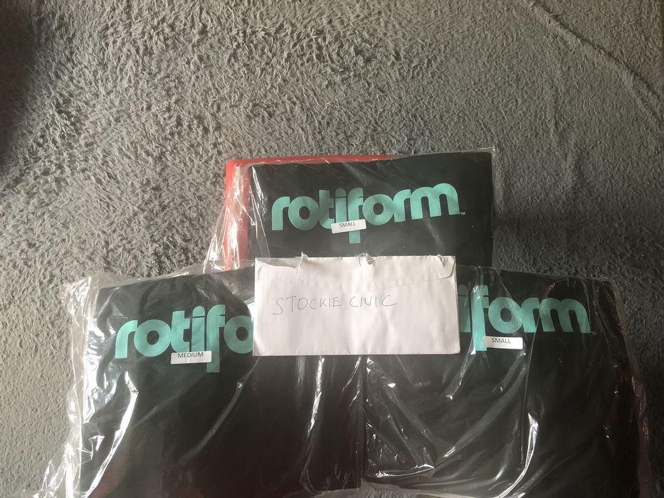 Rotiform x outlet assc