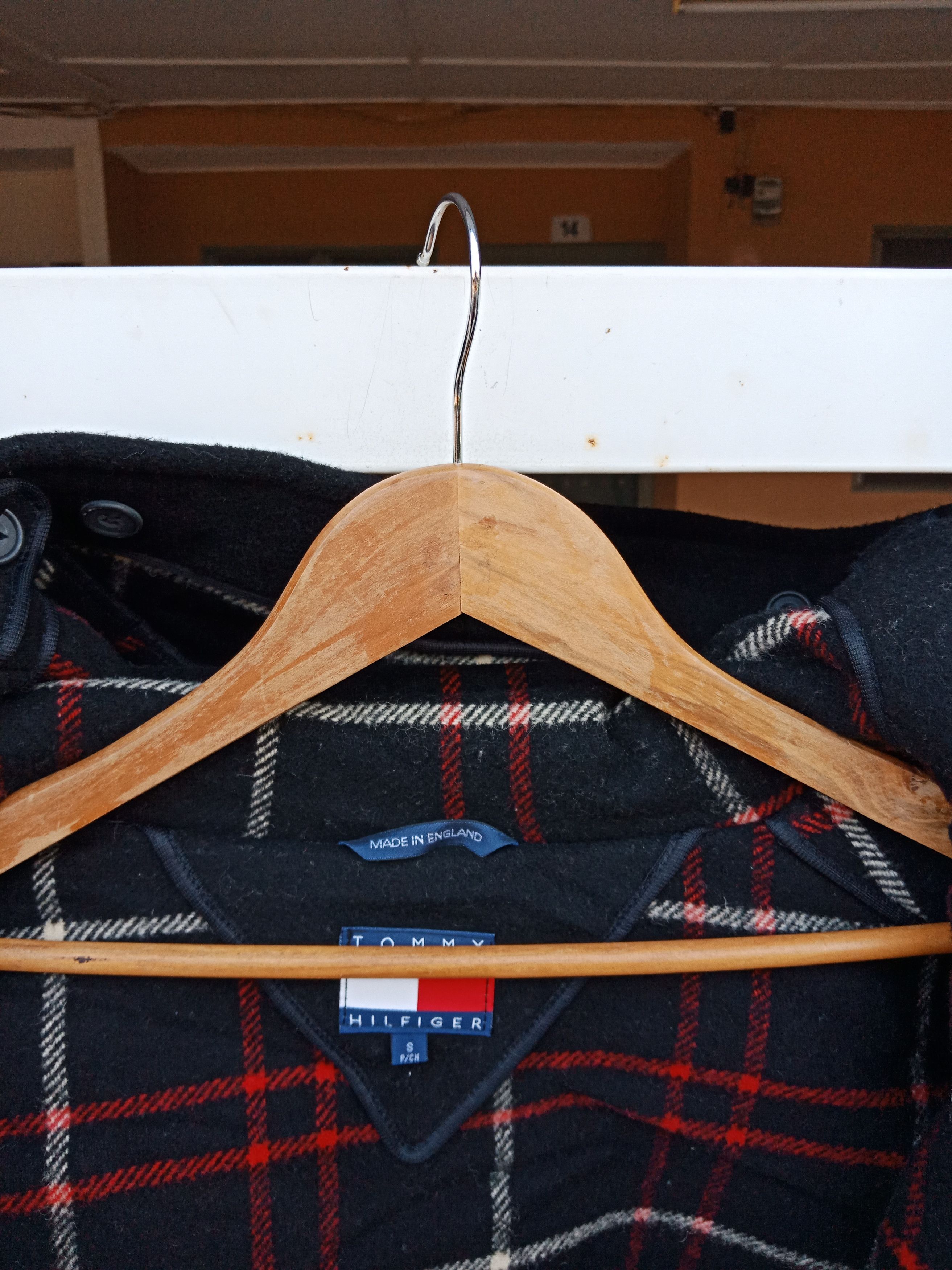 Tommy Hilfiger Tommy Hilfiger Trench Coat Made in England Size US L / EU 52-54 / 3 - 7 Thumbnail