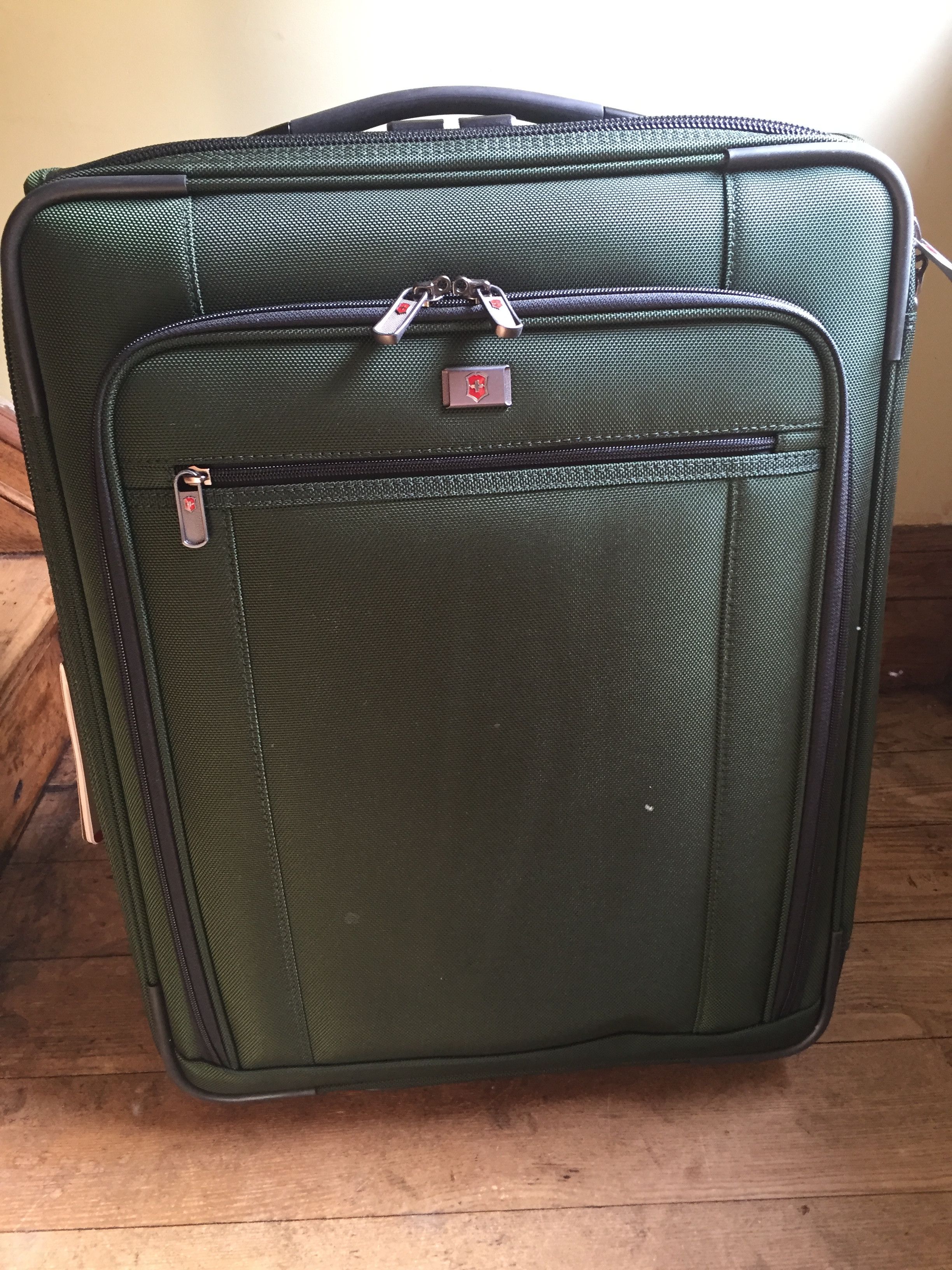 Victorinox Victorinox Mobilizer NXT 5.0 20X Luggage Wheeled Carry-on ...