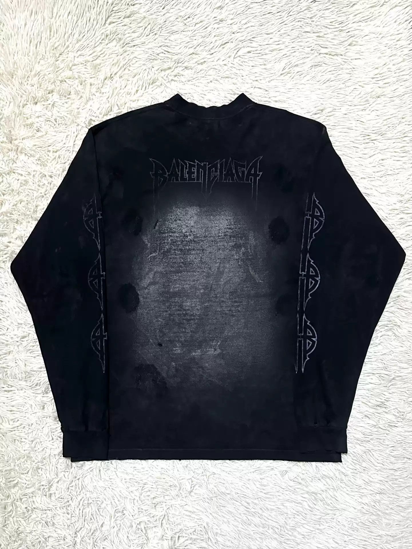 Balenciaga Balenciaga 23FW Mud Dyed Iron Tower Damaged Brushed with Wax Used Main Tower Long sleeved Sweater Size US S / EU 44-46 / 1 - 2 Thumbnail