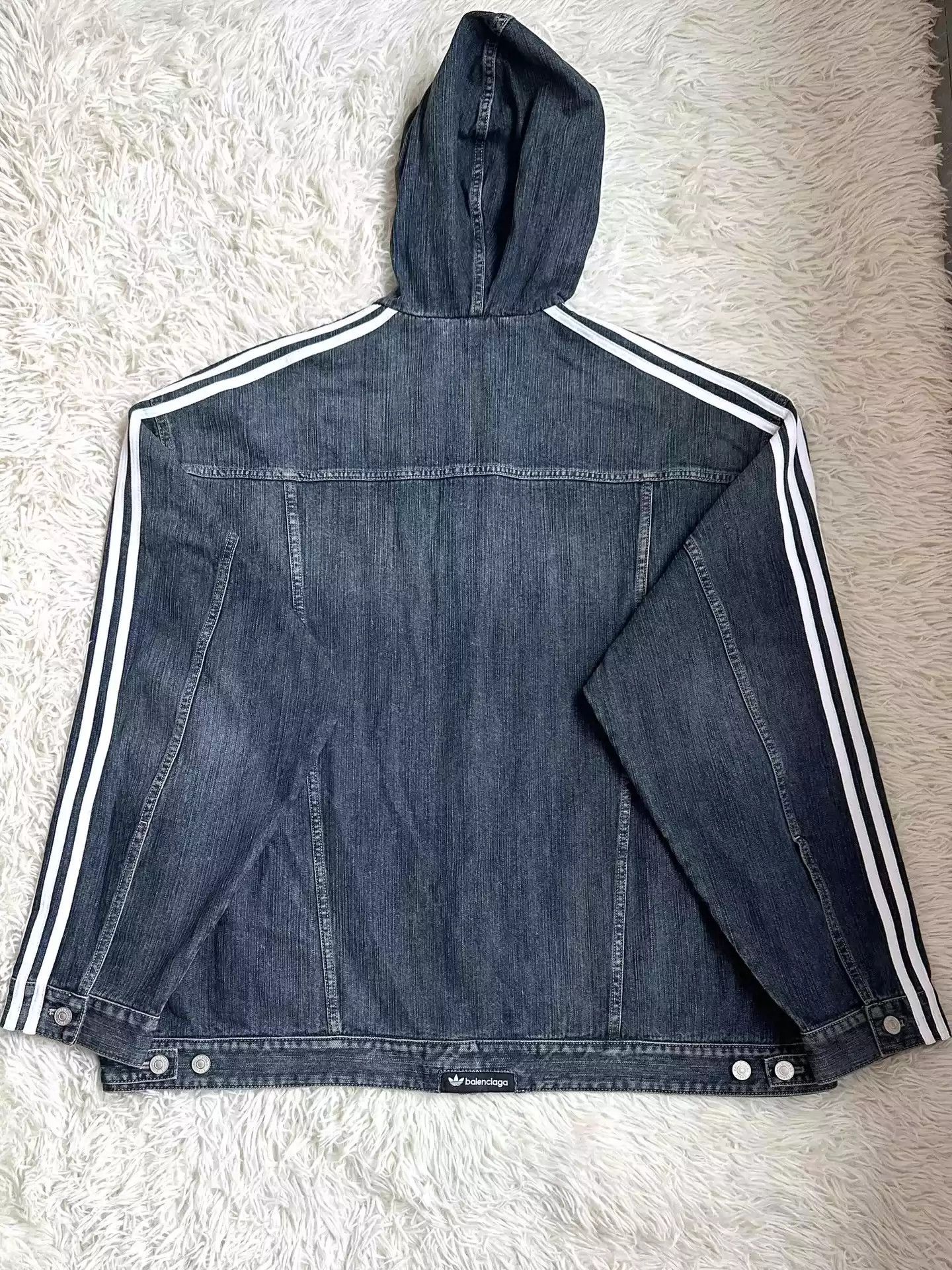 Balenciaga Balenciaga x Adidas Balenciaga SS23 Show New York Stock Exchange VIC Limited Washed Old Hooded Denim jacket Size US S / EU 44-46 / 1 - 3 Thumbnail